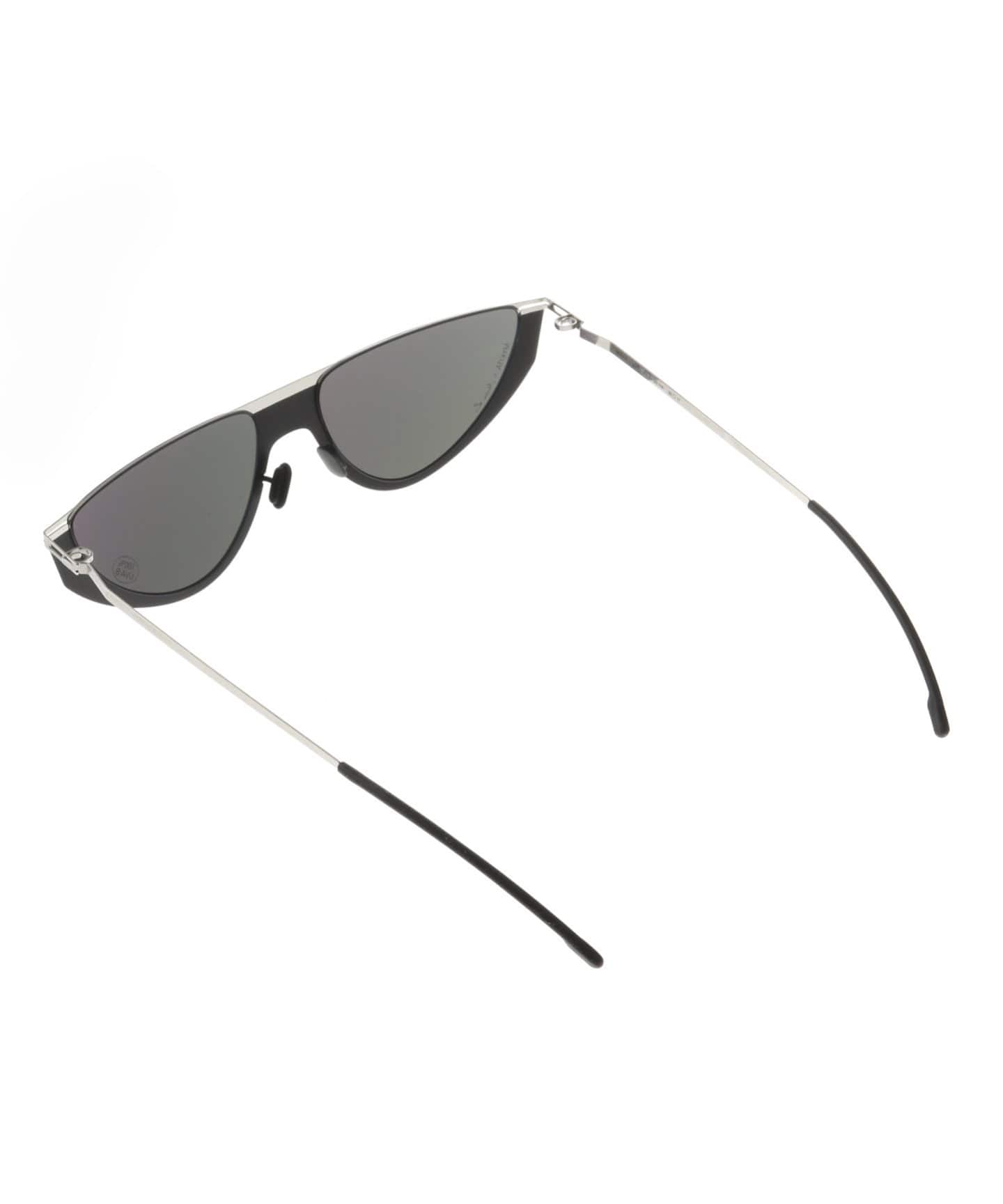 mykita SANTANA　サングラス Santana サングラス ブラック | SmartBuyGlasses JP