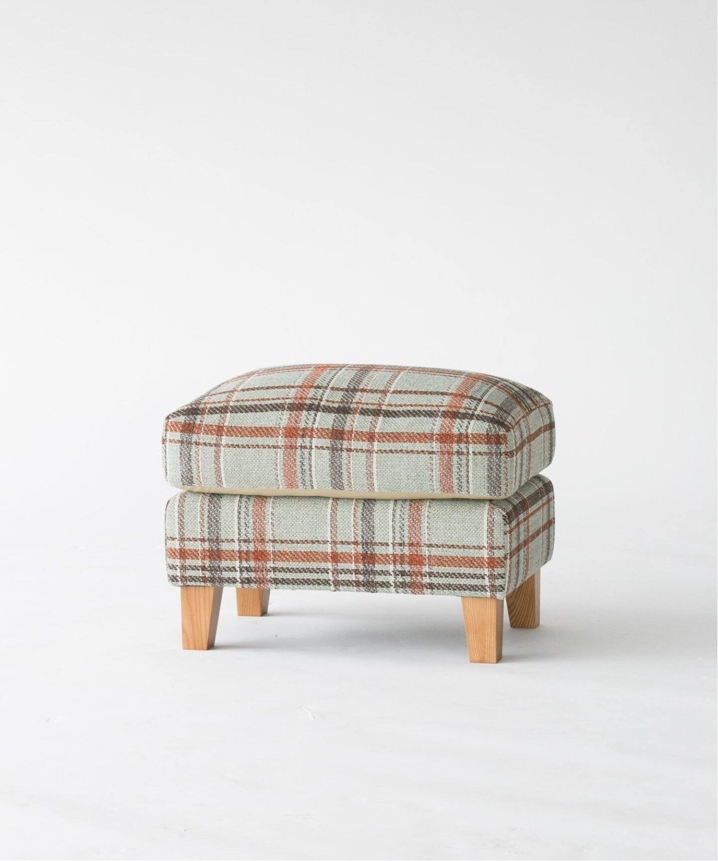 中型商品》JETTY feather OTTOMAN AC-08 ジェティーフェザー 