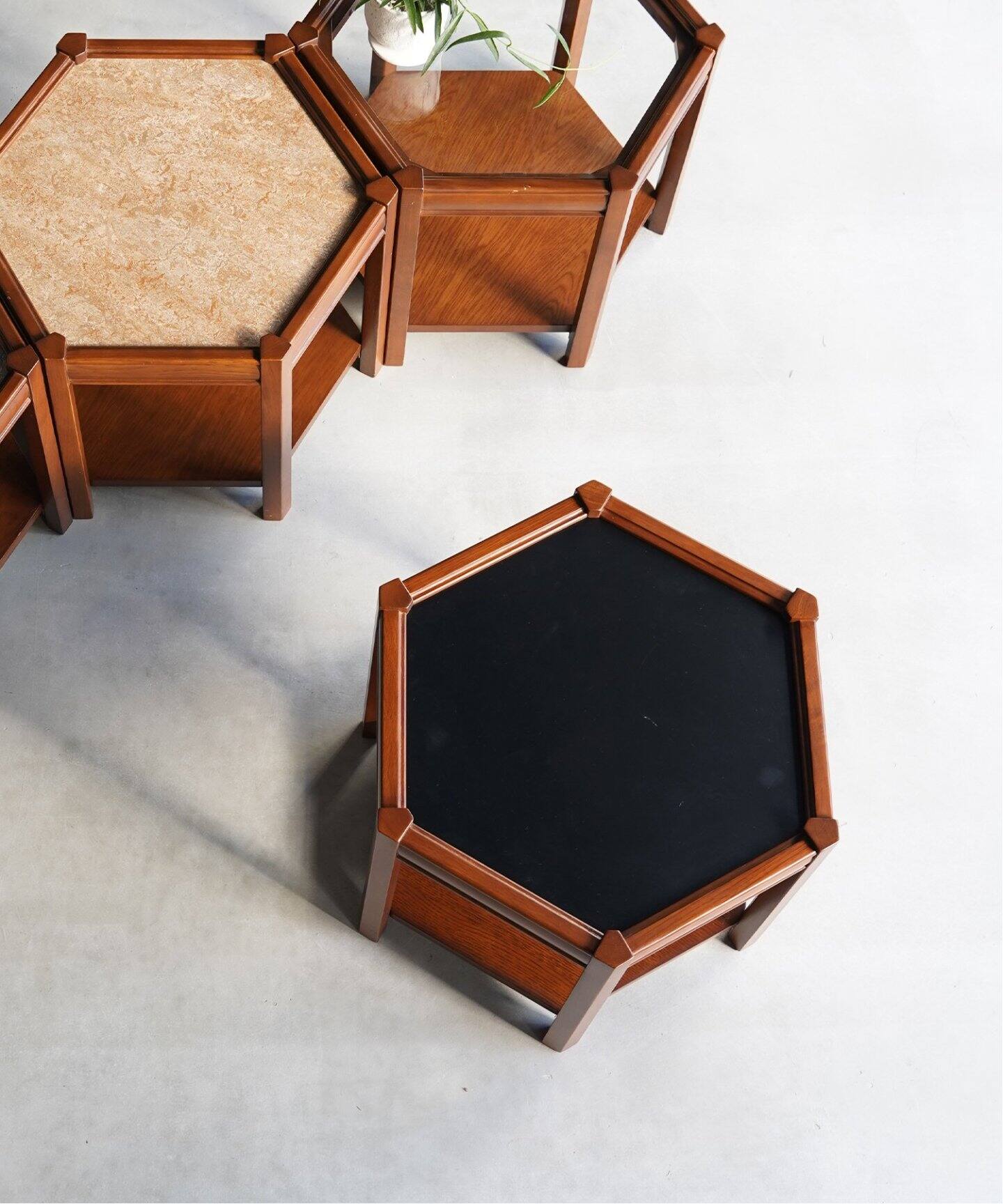 中型商品》BROOKS HEXAGON TABLE ブラック ブルックスヘキサゴン  