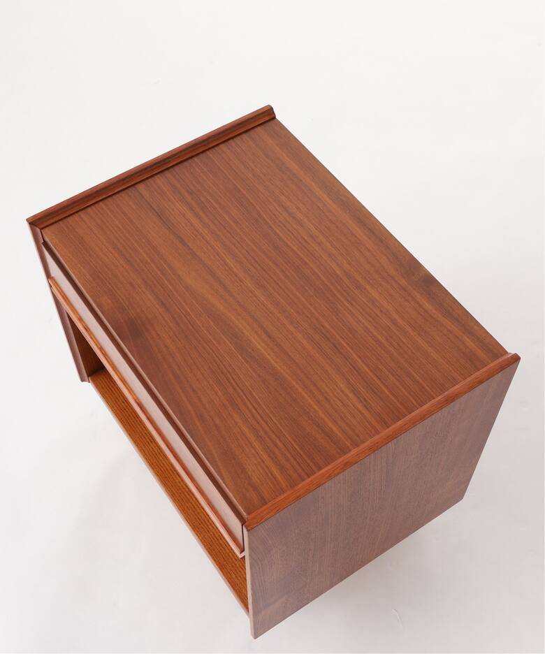 大型商品》TRESTLES NIGHT STAND トラッセルナイトスタンド（収納家具 
