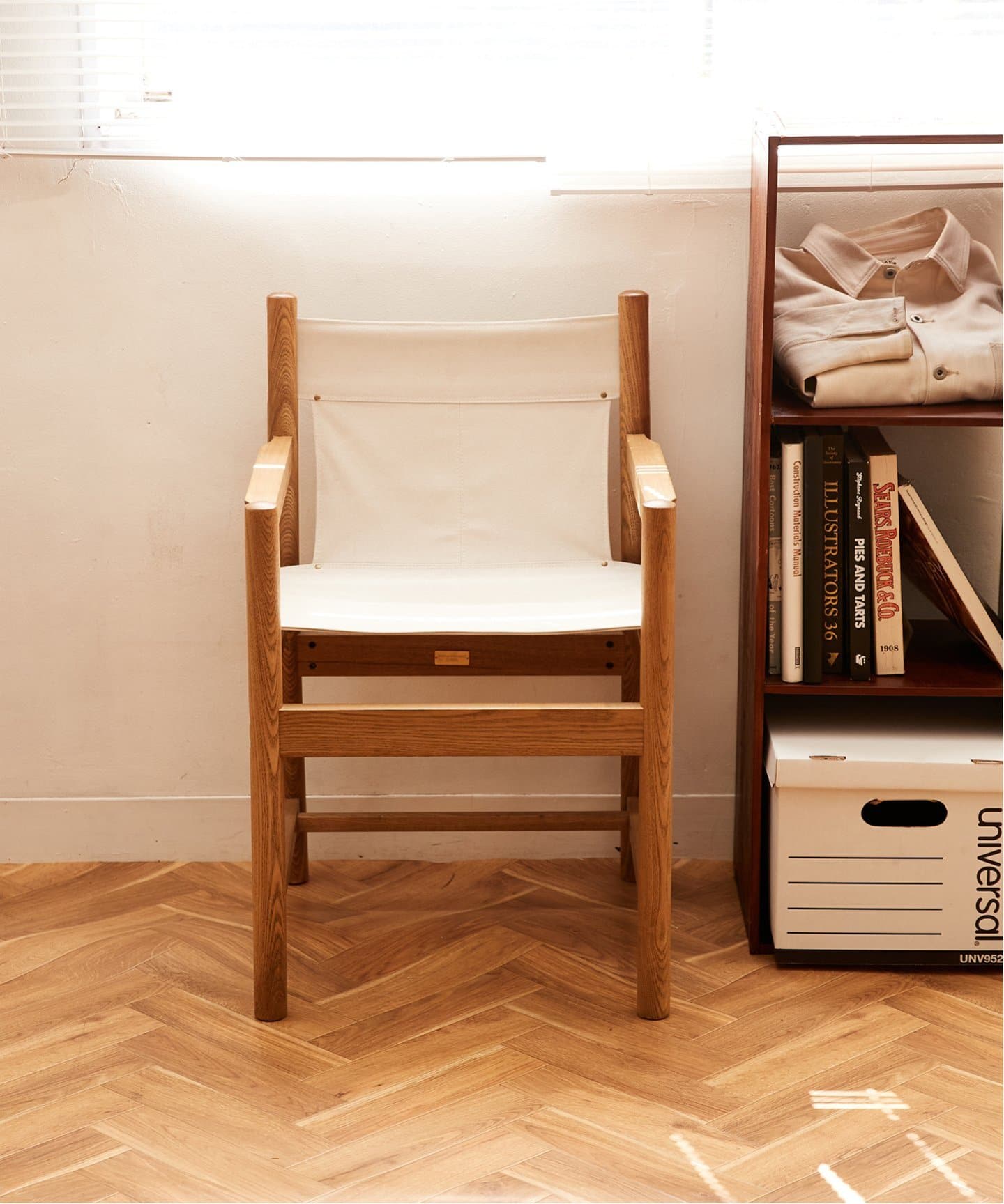 大型商品》COLTON ARM CHAIR コルトン アームチェア ファブリック＿