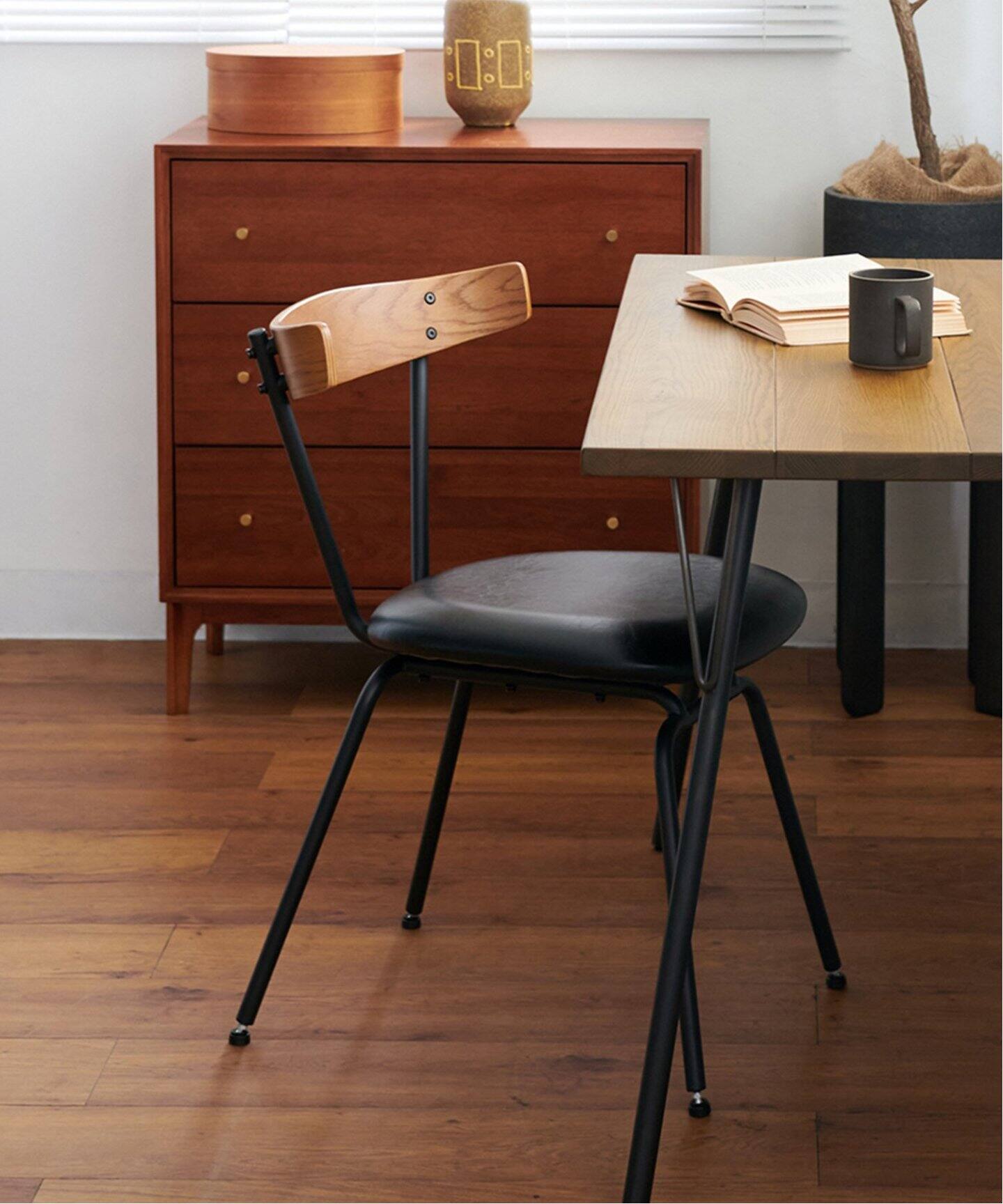 中型商品》GRANDVIEW CHAIR_3rd_BK グランドビュー チェア ブラック 