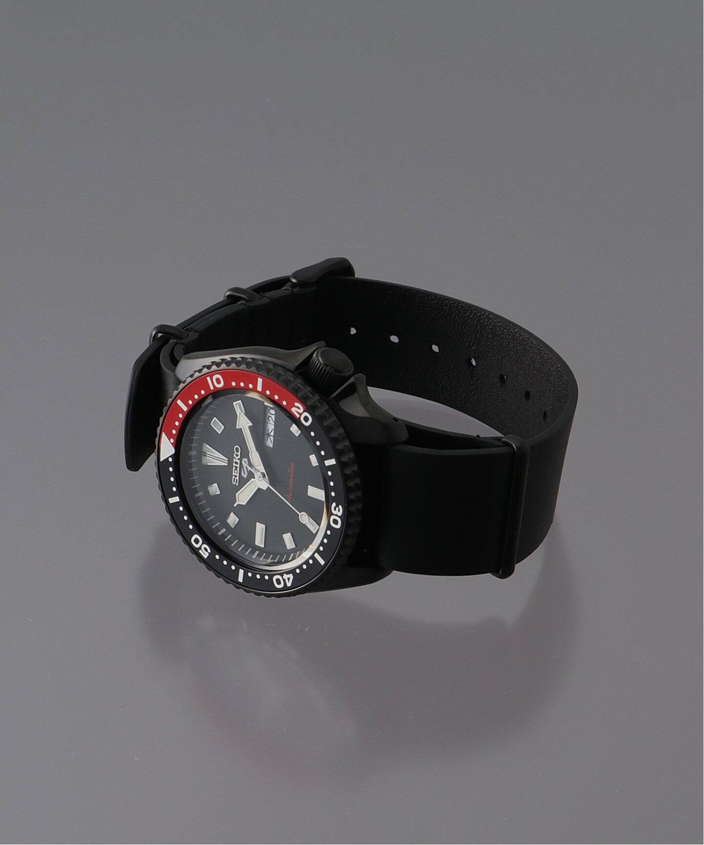 SEIKO 5sports×JOURNAL STANDARD Limited Model SBSA189 BLACK×RED 