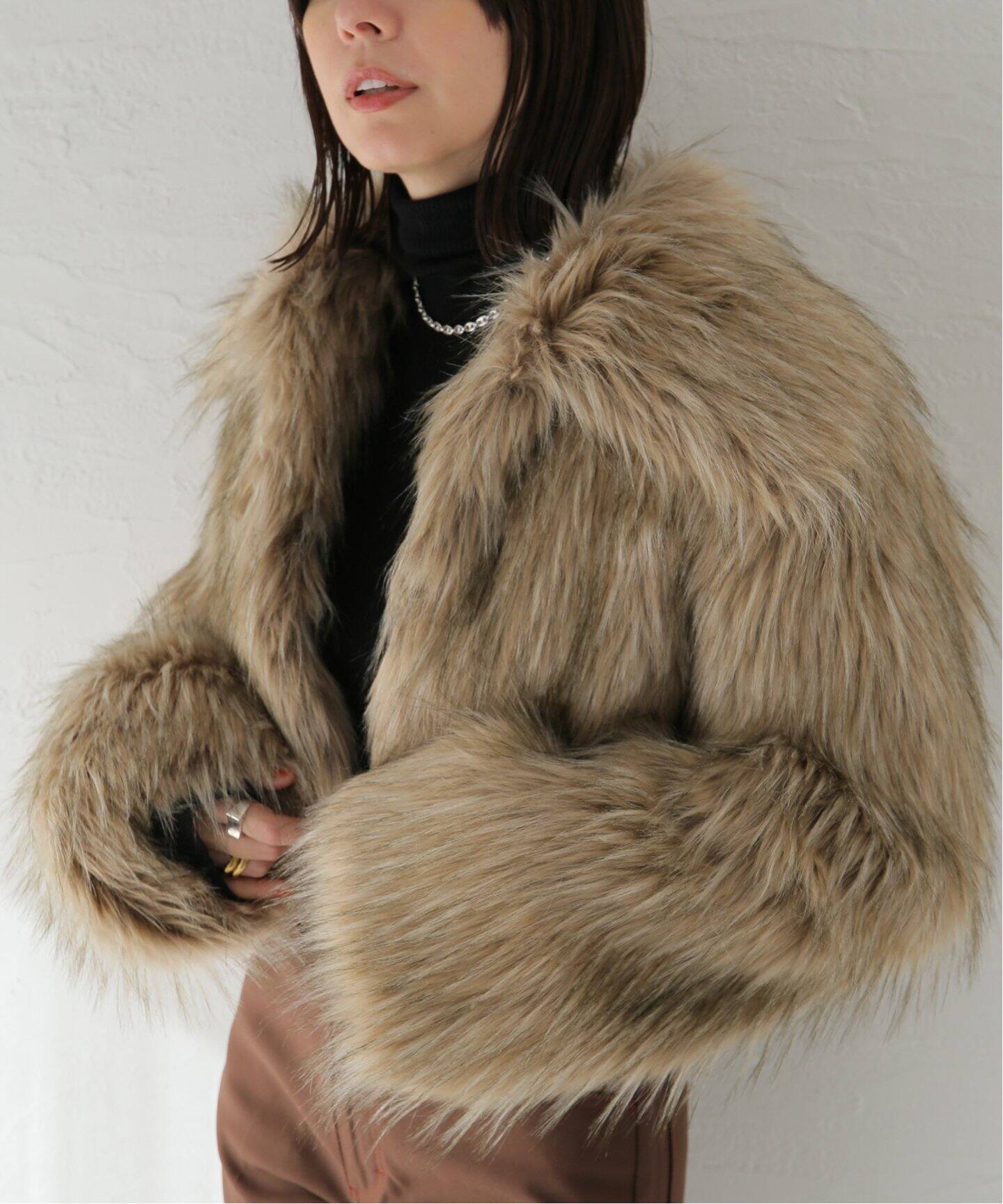molliolli/モリオリ】GABRIEL WIDE COLLAR JACKET：ファージャケット 