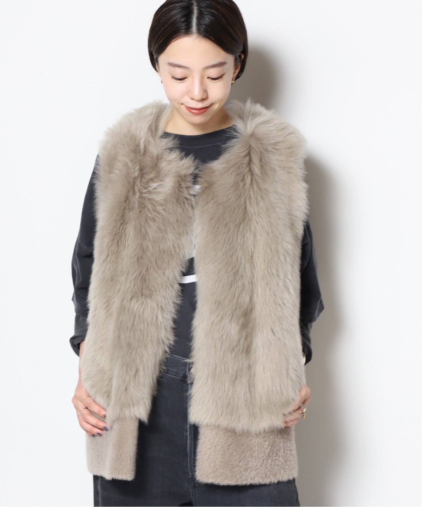 KARL DONOGHUE/カールドノヒュー】LAMBSKIN ジレ（GRAY、WHITE）（ジレ 