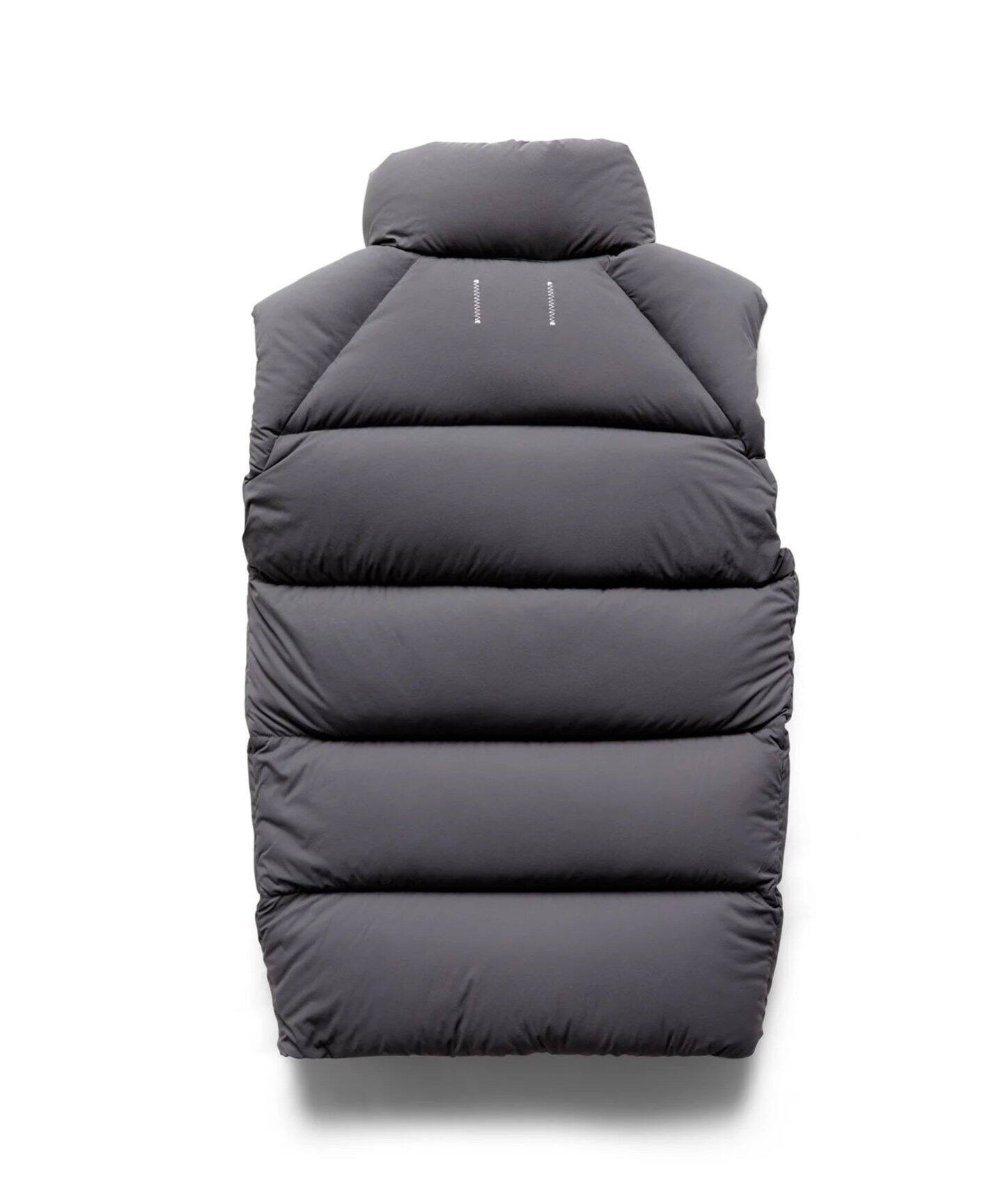 MATTE RIPSTOP TRAINING CAMP VEST（ダウン・中綿ベスト