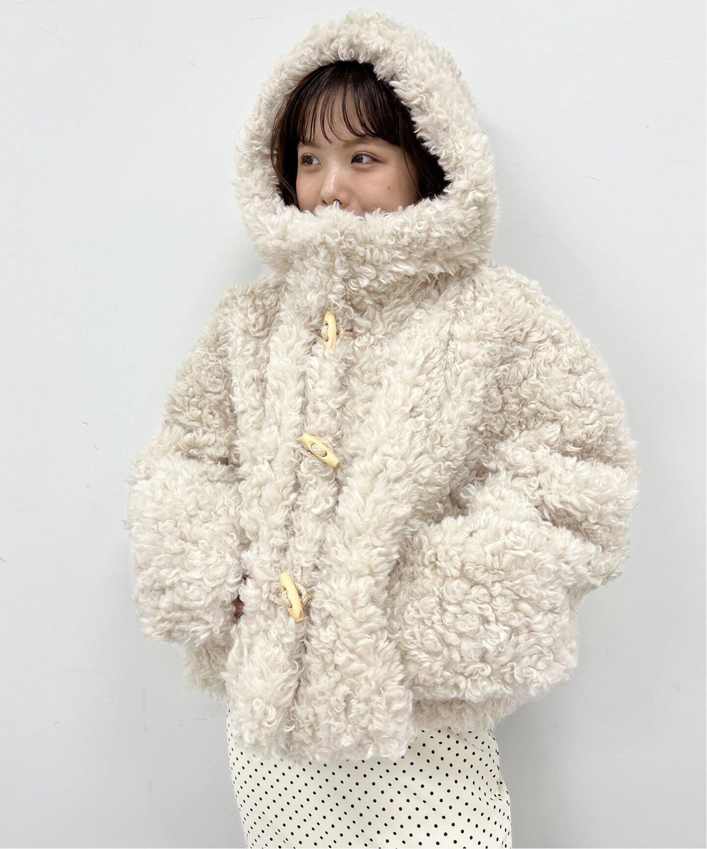 美品】anySiS フェイクムートンダッフルコート ラビットファー 流し入れ 1 