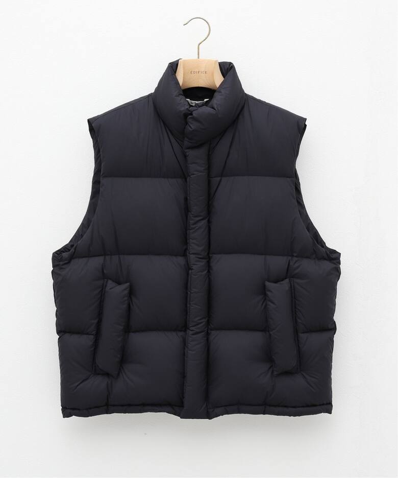 AURALEE / オーラリー】SUPER LIGHT NYLON RIPSTOP DOWN V（ダウン  