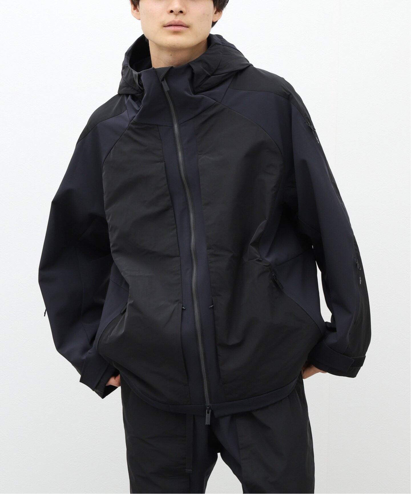 White Mountaineering】WINDSTOPPER LUGGAGE MOUNTAIN PARKA 