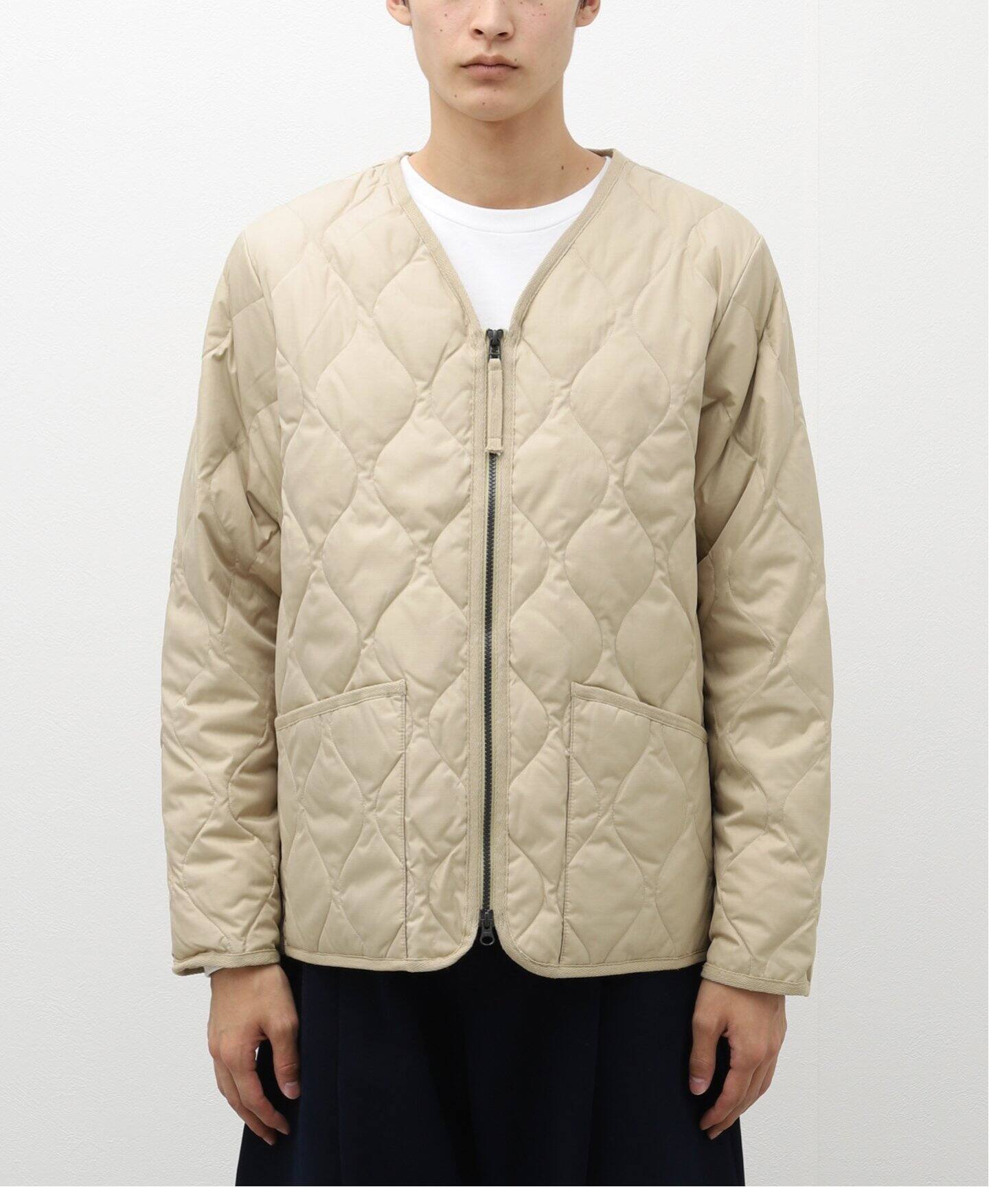 TAION / タイオン】ミリタリー Vネックジップ ダウンジャケット  