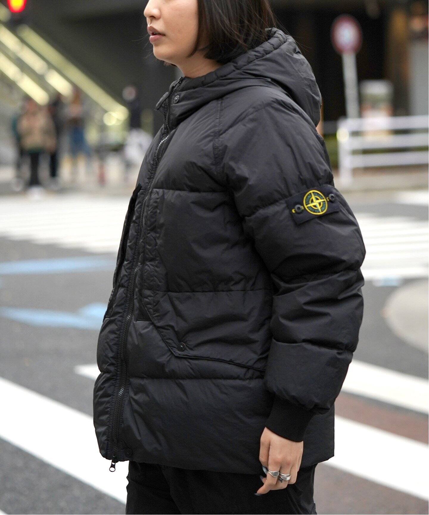 STONEISLAND / ストーンアイランド】フーデッドダウンブルゾン（ダウン  