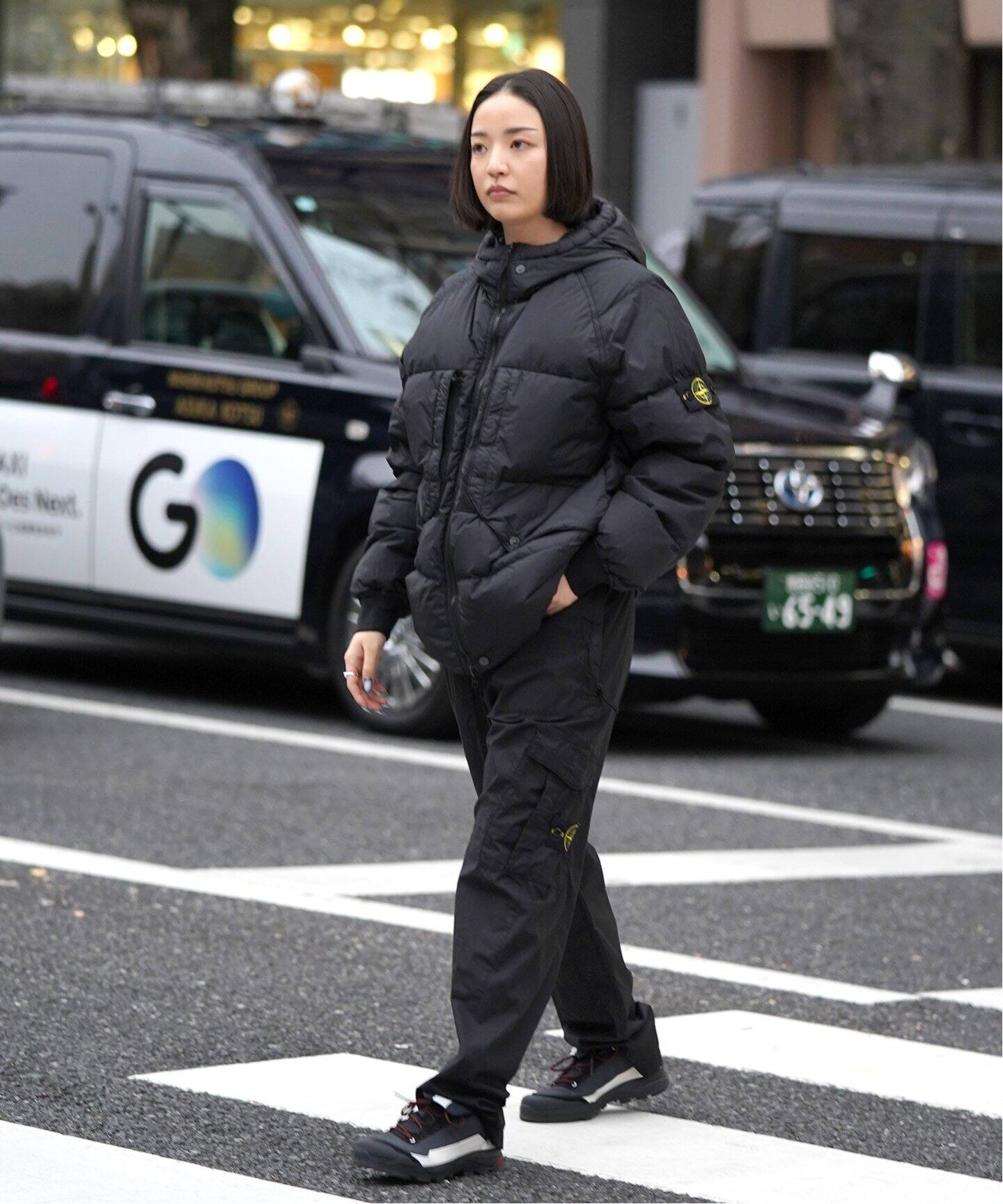 STONEISLAND / ストーンアイランド】フーデッドダウンブルゾン（ダウン 