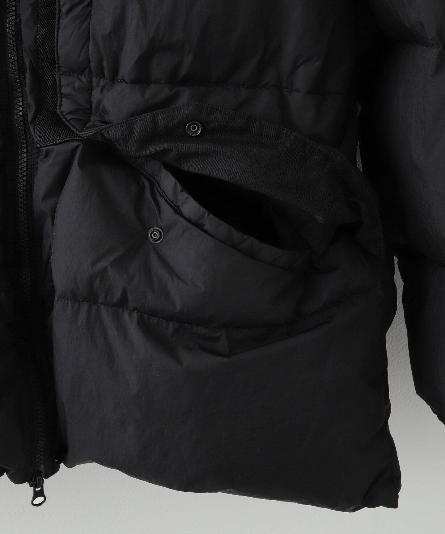 STONEISLAND / ストーンアイランド】フーデッドダウンブルゾン（ダウン 