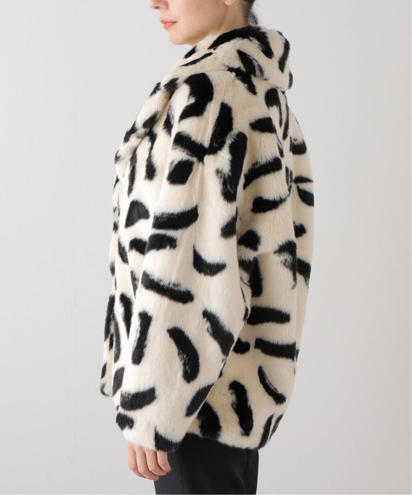 JAKKE/ジャッキー】RITA COAT PAINTBRUSH PRINT：フェイクファーコート 