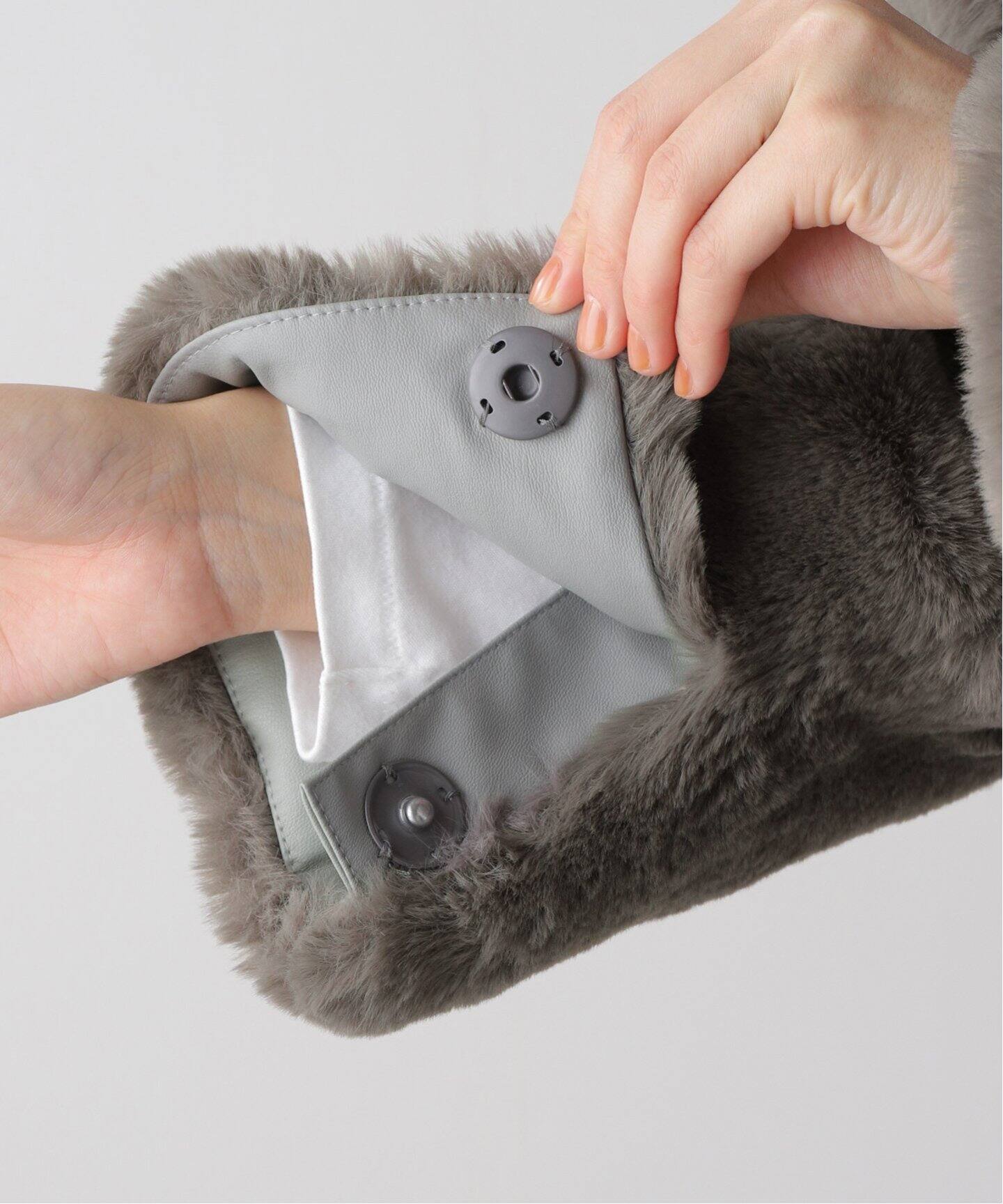 JAKKE/ジャッキー】TRACI COAT GREY：フェイクファーコート（その他 