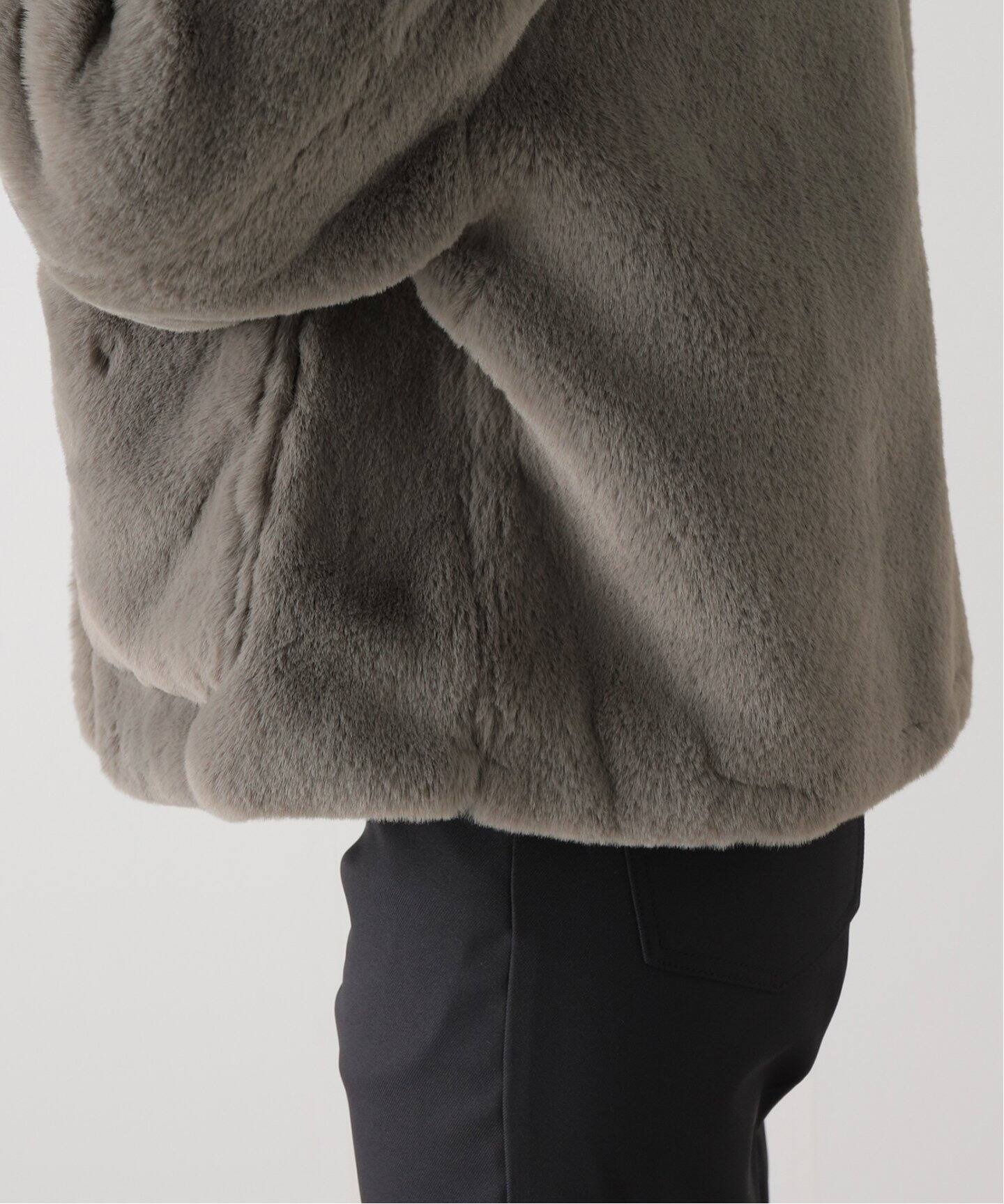 JAKKE/ジャッキー】TRACI COAT GREY：フェイクファーコート（その他 