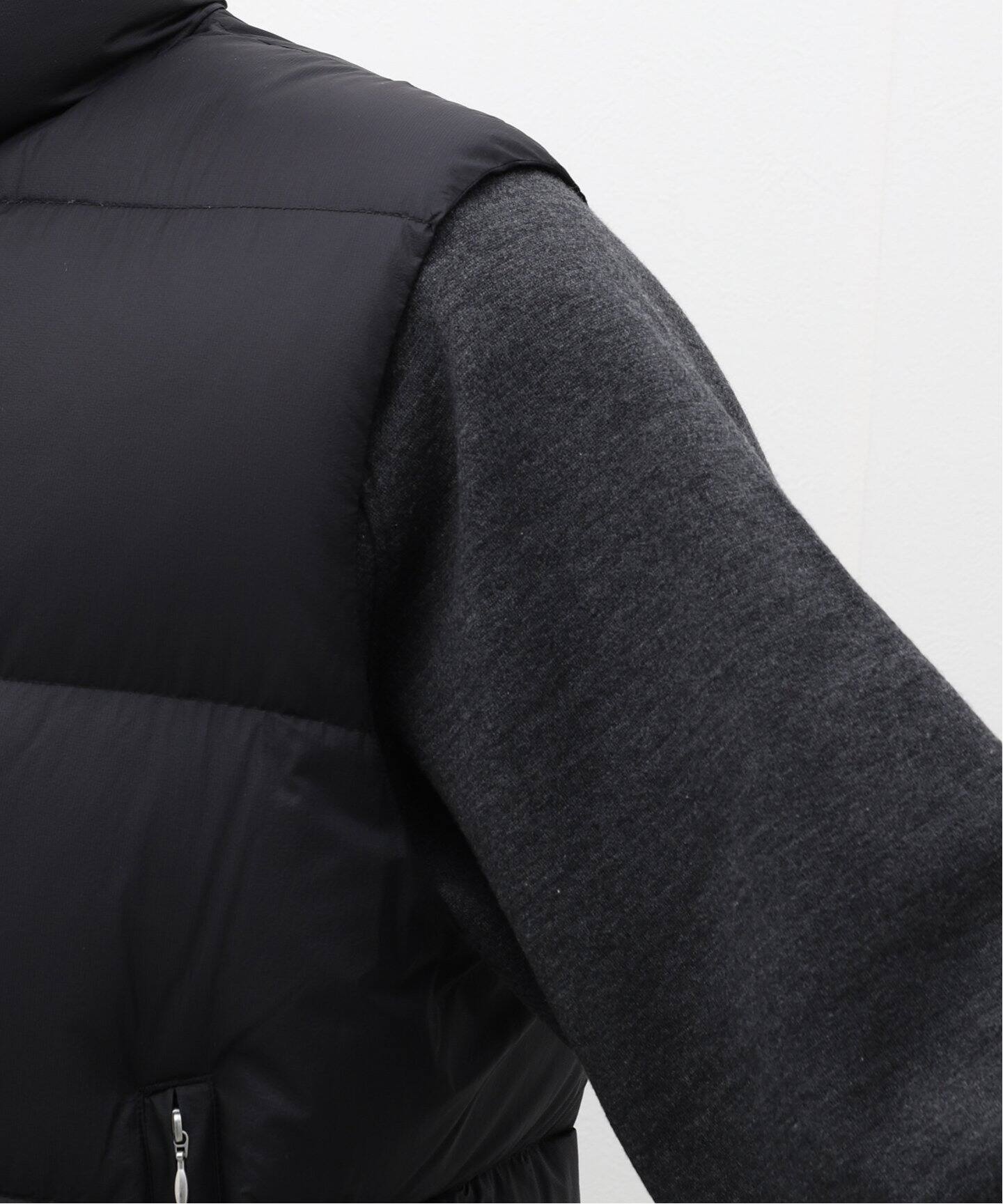 新品 COMOLI ひしめき合う ダウンベスト black サイズ1 コモリ 希少 23AW
