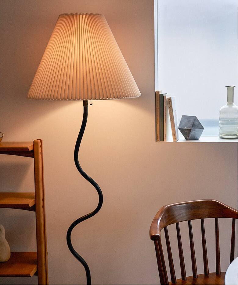 予約》WAVY FLOOR LAMP ウェービー フロアランプ（照明）｜JOURNAL 