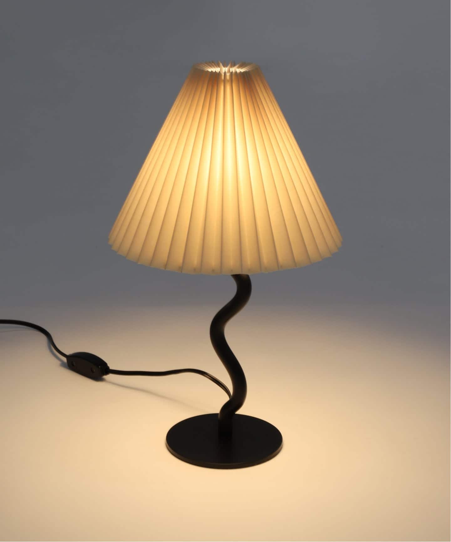 WAVY TABLE LAMP ウェービー テーブル ランプ 電球付属（照明