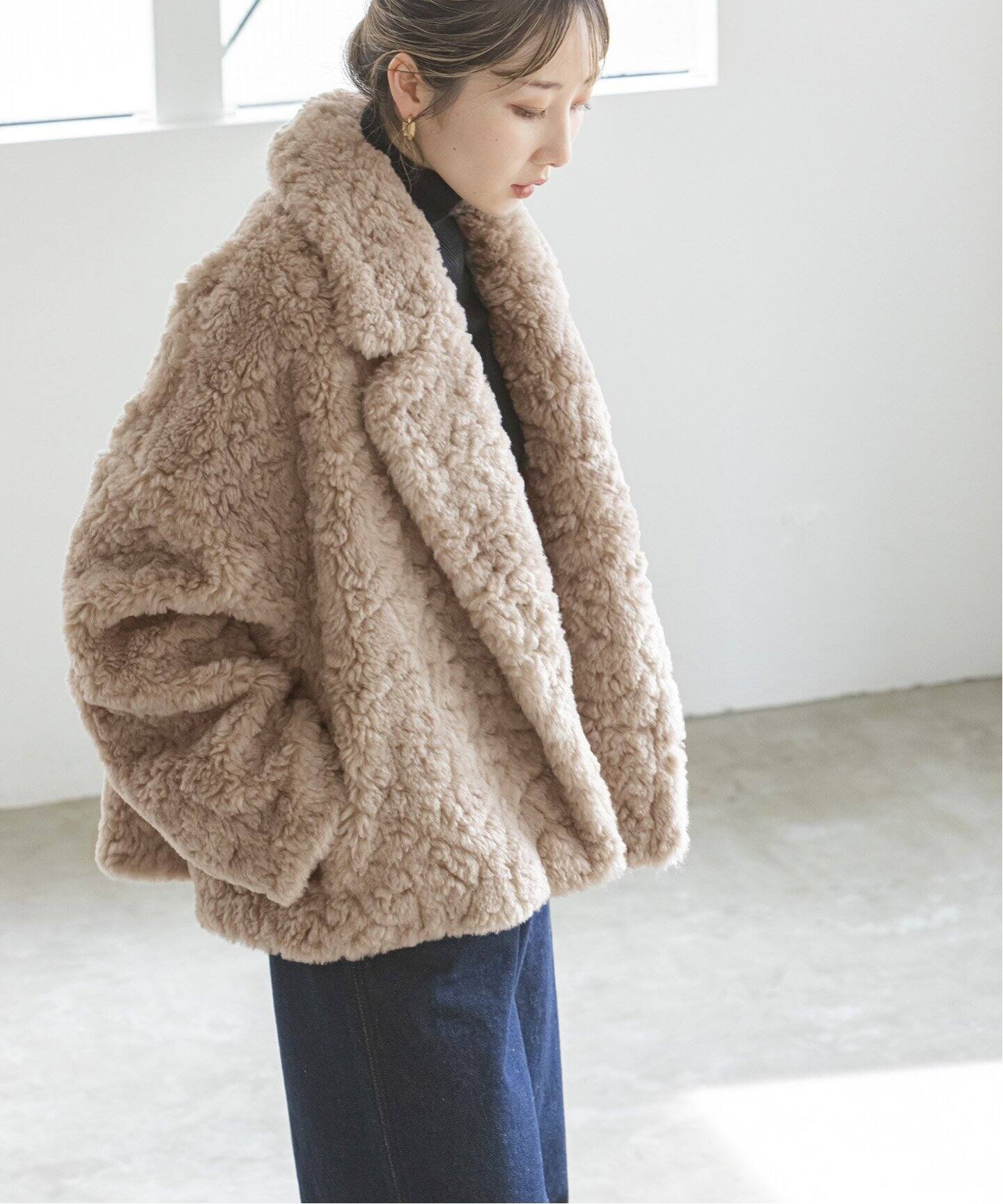 リッチフェイクボアショートコート（ボア・フリース）｜NOBLE  