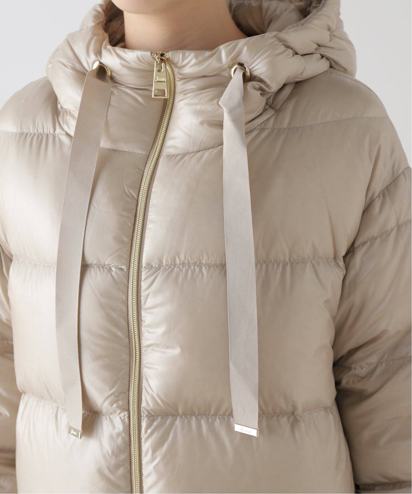 HERNO/ヘルノ】フードショートダウン（ダウンジャケット）｜IENA  