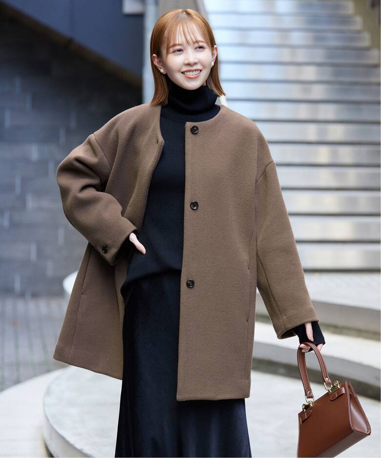 ウールダブルモッサ ノーカラーショートコート（ノーカラーコート  