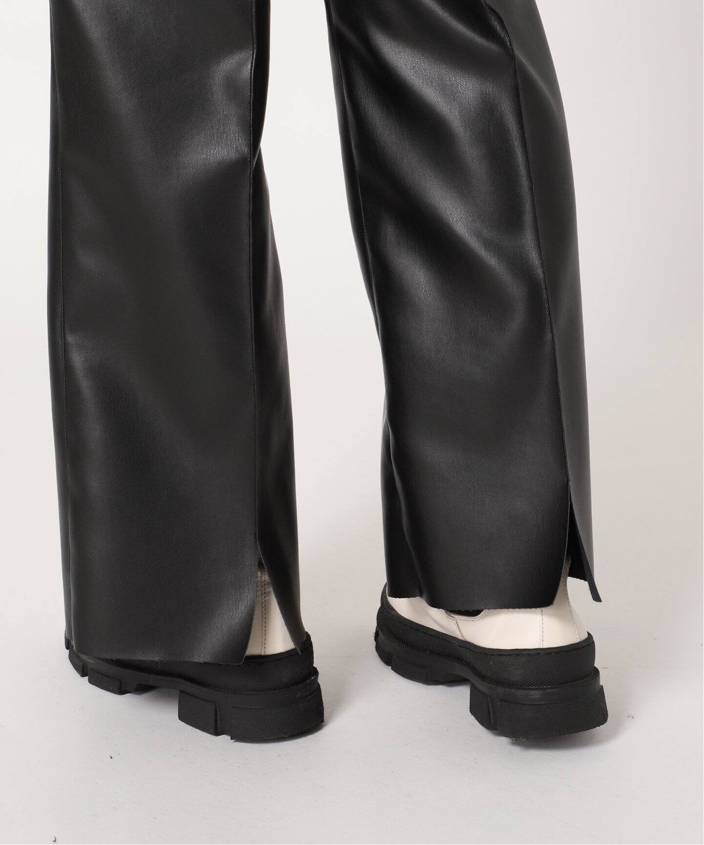 SLIT FAUX LEATHER パンツ（その他パンツ）｜CITYSHOP（シティショップ 