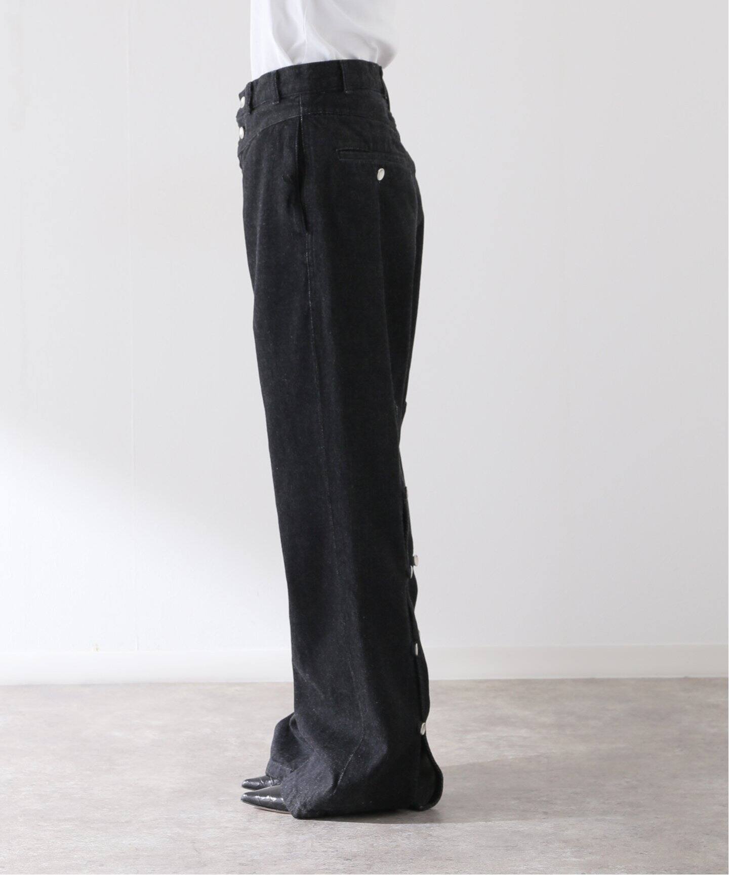 LIVINGTONE/リヴィントーン】別注 KOBRA デニムパンツ（デニムパンツ  