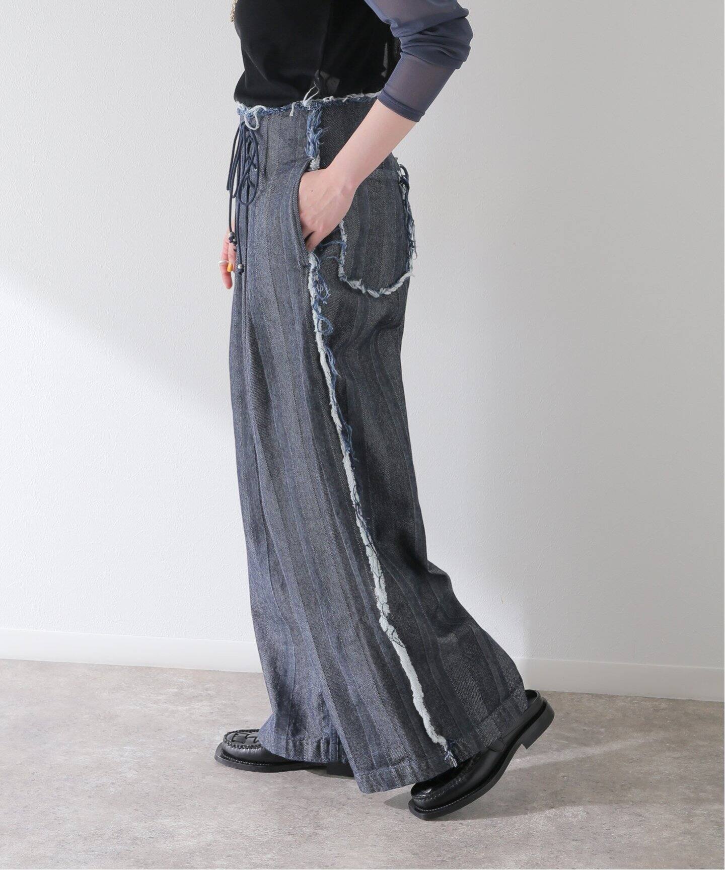 LIVINGTONE/リヴィントーン】Lace up waist：デニムパンツ 