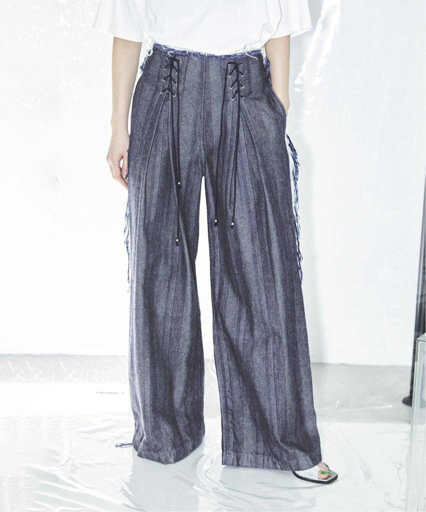 LIVINGTONE/リヴィントーン】Lace up waist：デニムパンツ（デニム 
