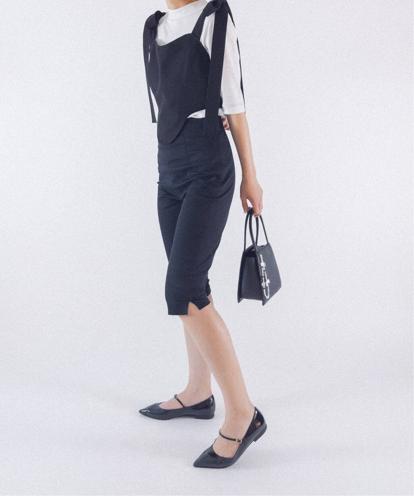 slit half pants スリットハーフパンツ（ショート・ハーフパンツ  