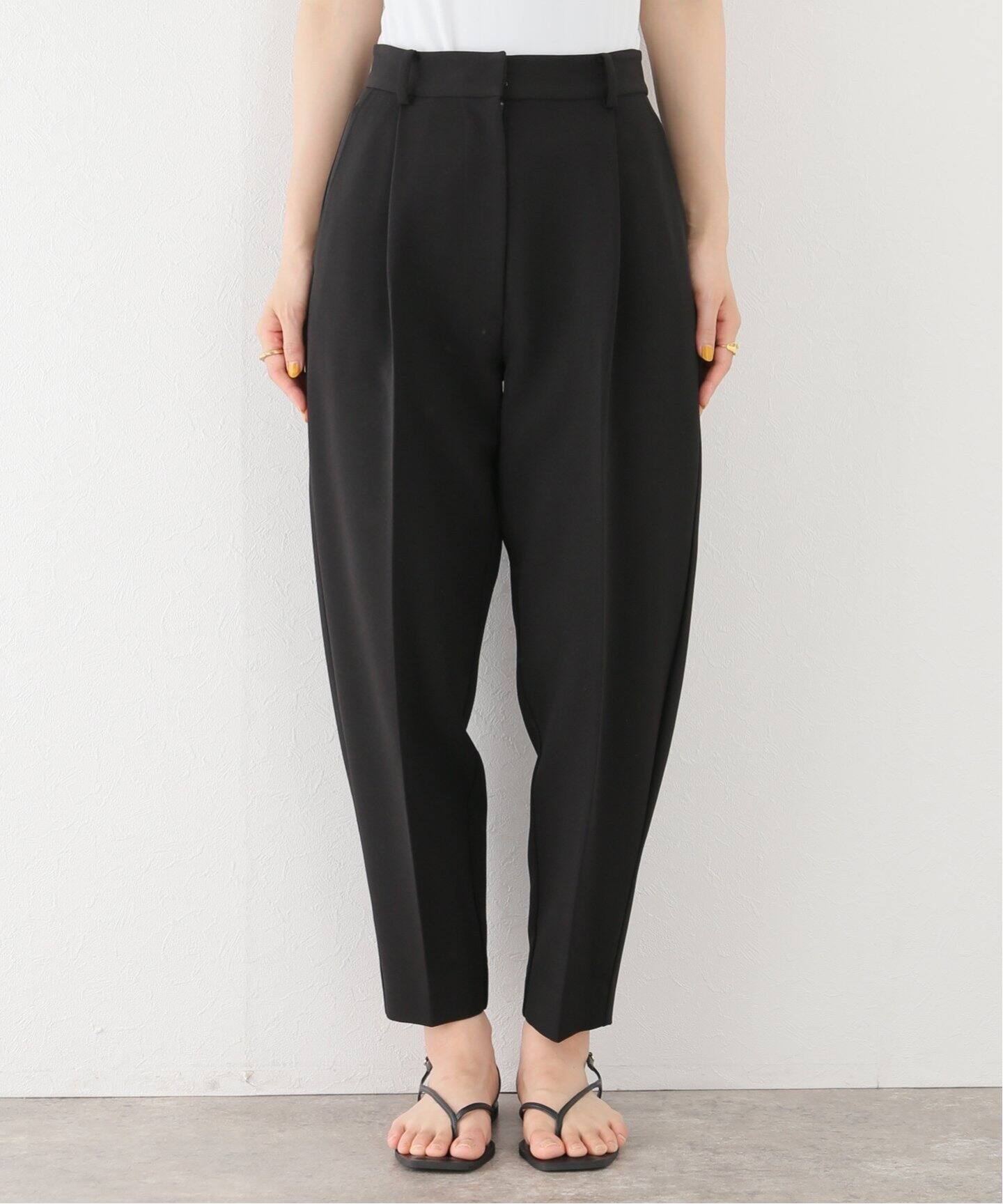 CLANE / クラネ】ROUNDED LINE TUCK PANTS（スラックス）｜BOICE FROM 