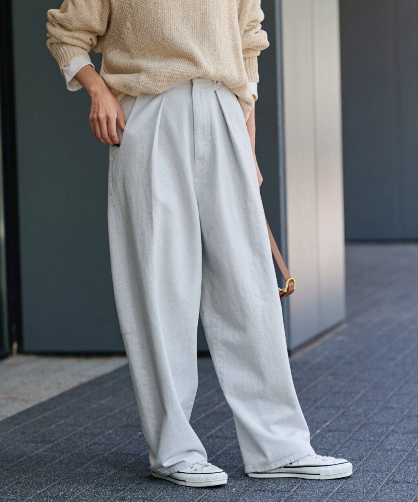 BleachDENIM タックパンツ（デニムパンツ・ジーンズ）｜FRAMeWORK 