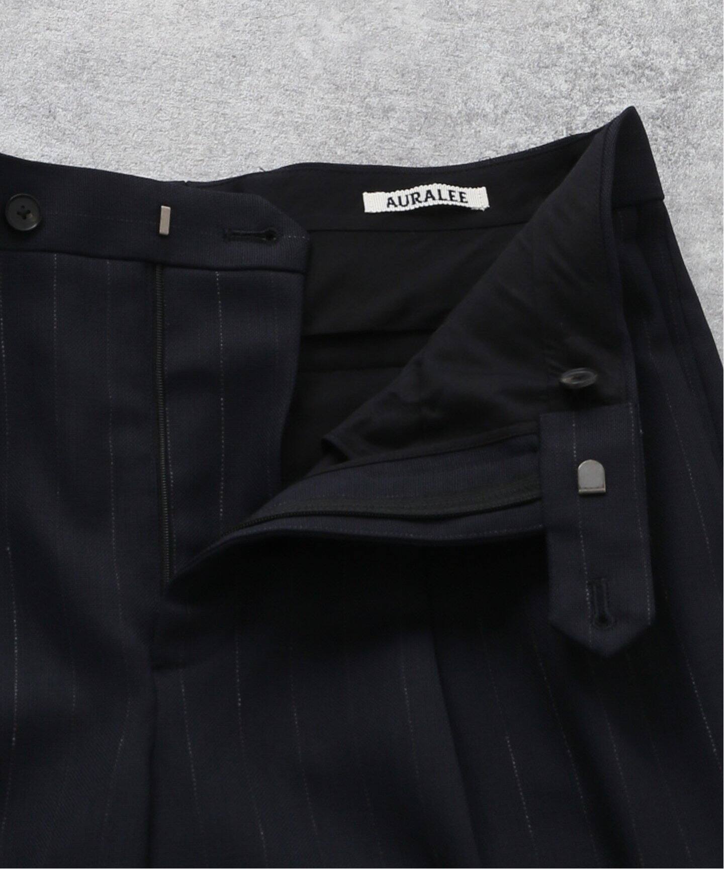 AURALEE / オーラリー】HARD TWIST WOOL STRIPE SLACKS（スラックス 