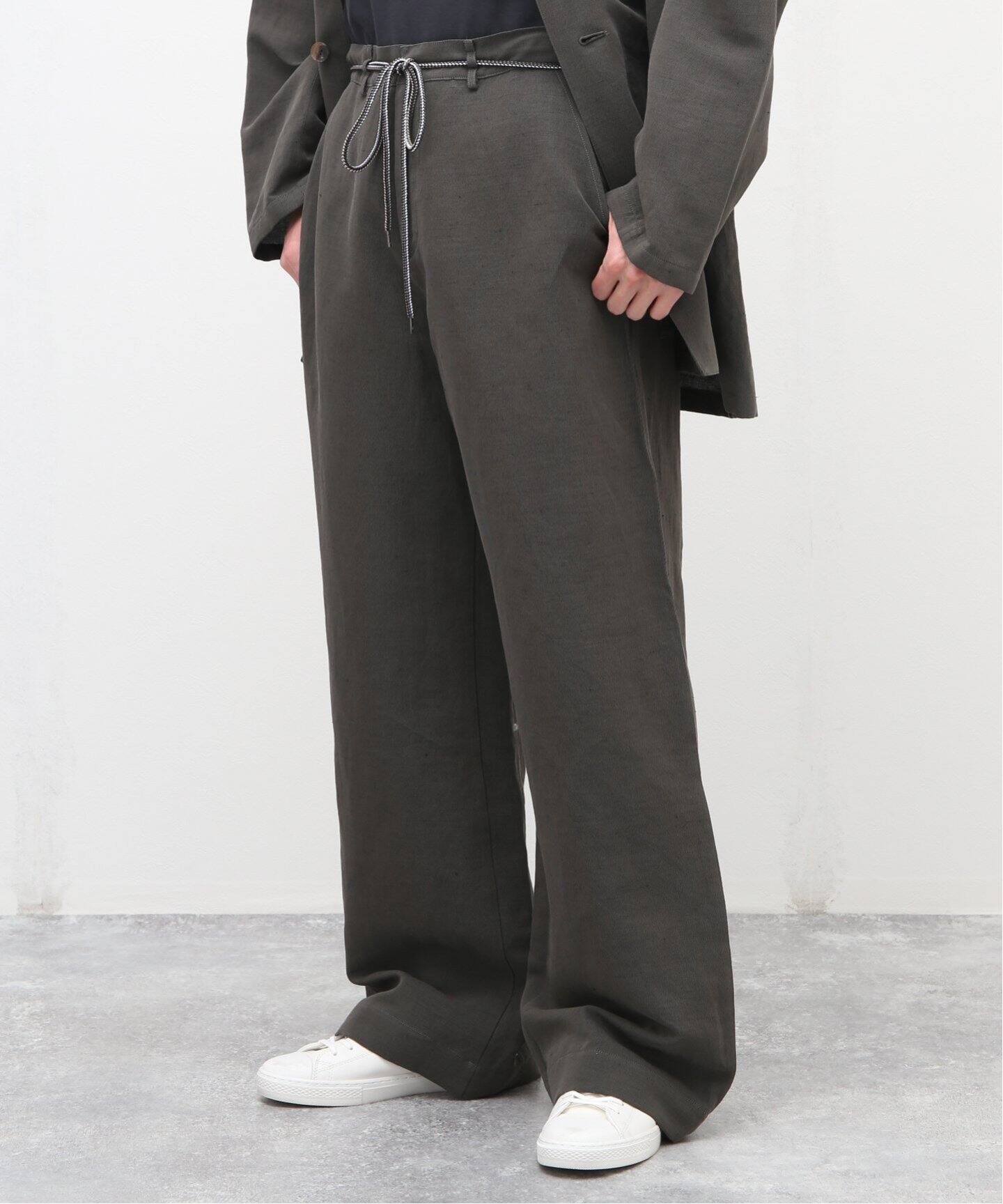 seya. / セヤ】BOSFOR EASY PANTS LINEN（スラックス）｜EDIFICE 