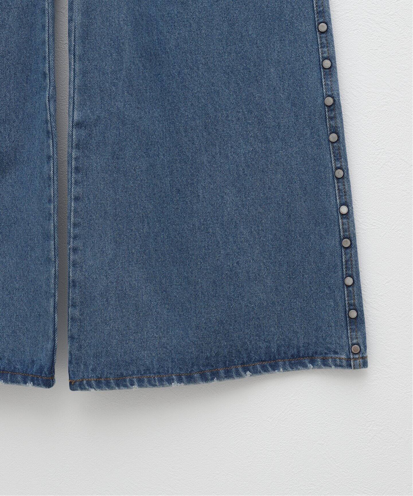 AFB / エーエフビー】STUDS DAMAGED BAGGY PANTS（デニムパンツ 