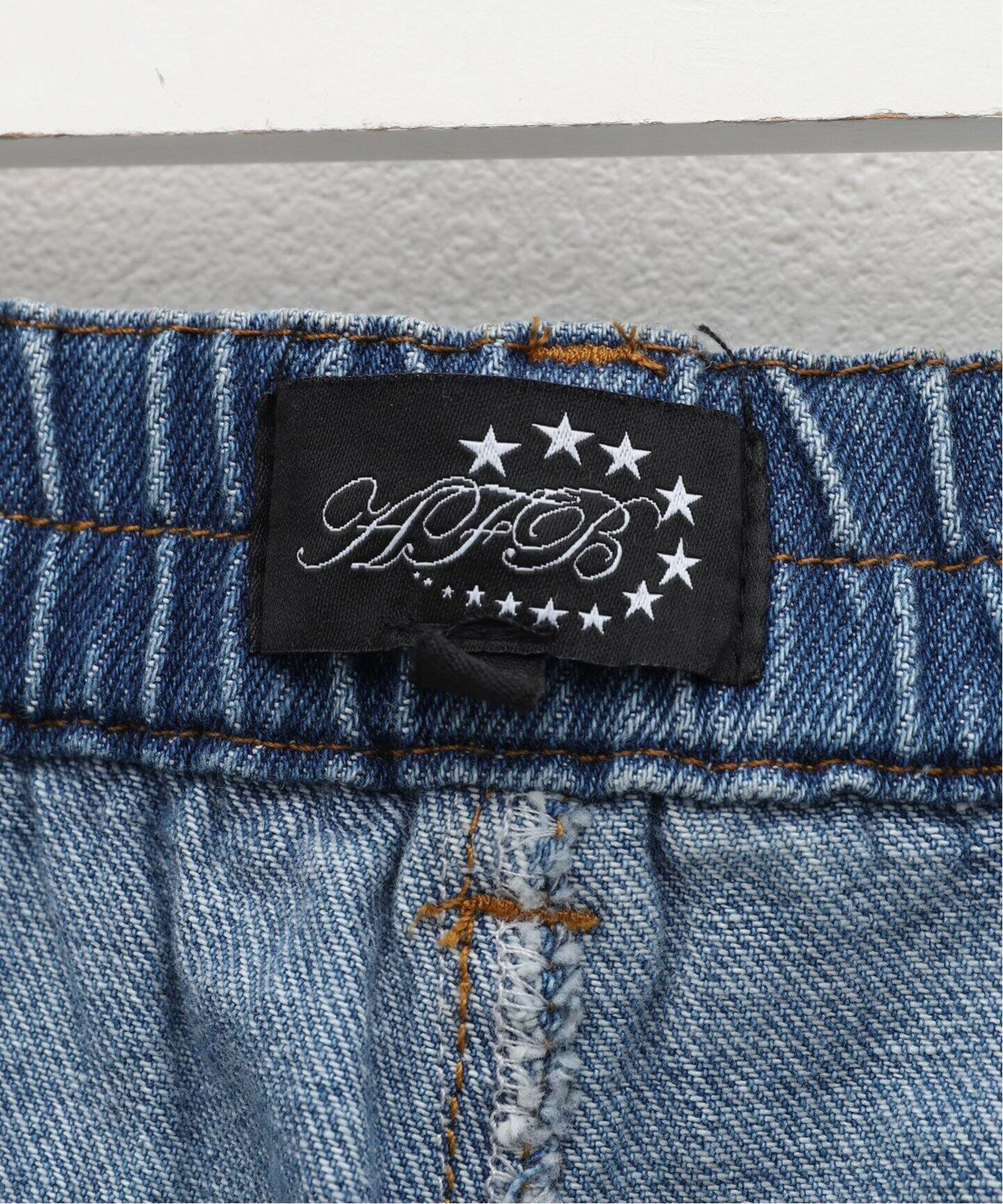 AFB / エーエフビー】STUDS DAMAGED BAGGY PANTS（デニムパンツ 