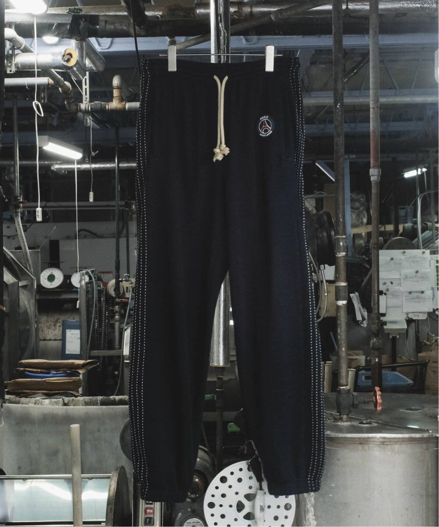 Poggy × Paris Saint-Germain】PSG PLJ INDIGO FLEECE PANTS 