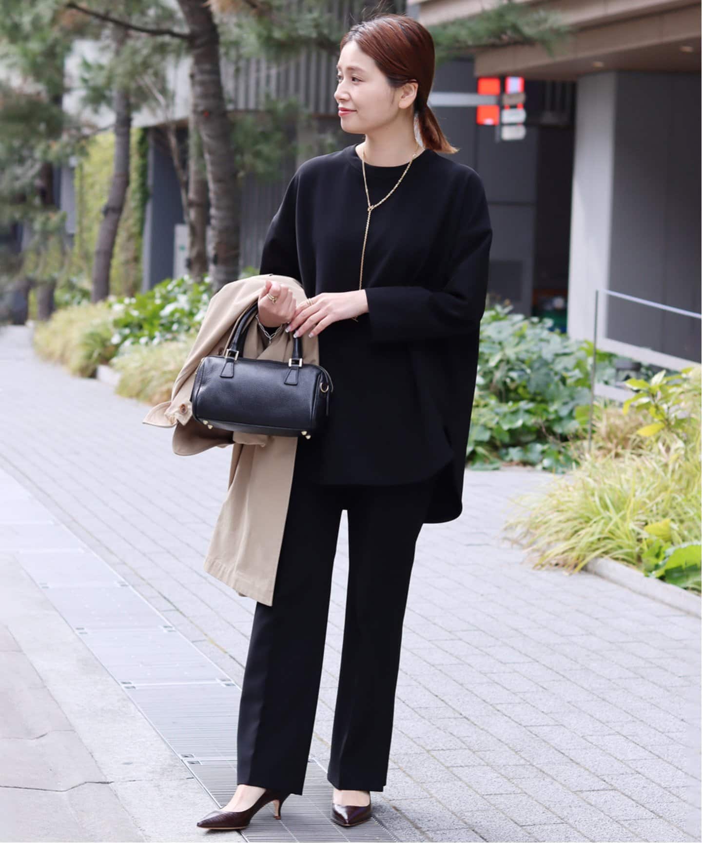 特価❤︎パンツスーツ ❤︎JIL SANDER❤︎墨黒x茶系ストライプ ダブル袖 1N9C63-20] ダブルスーツ ビジネス 黒 ストライプ 4x1ボタン ダブル