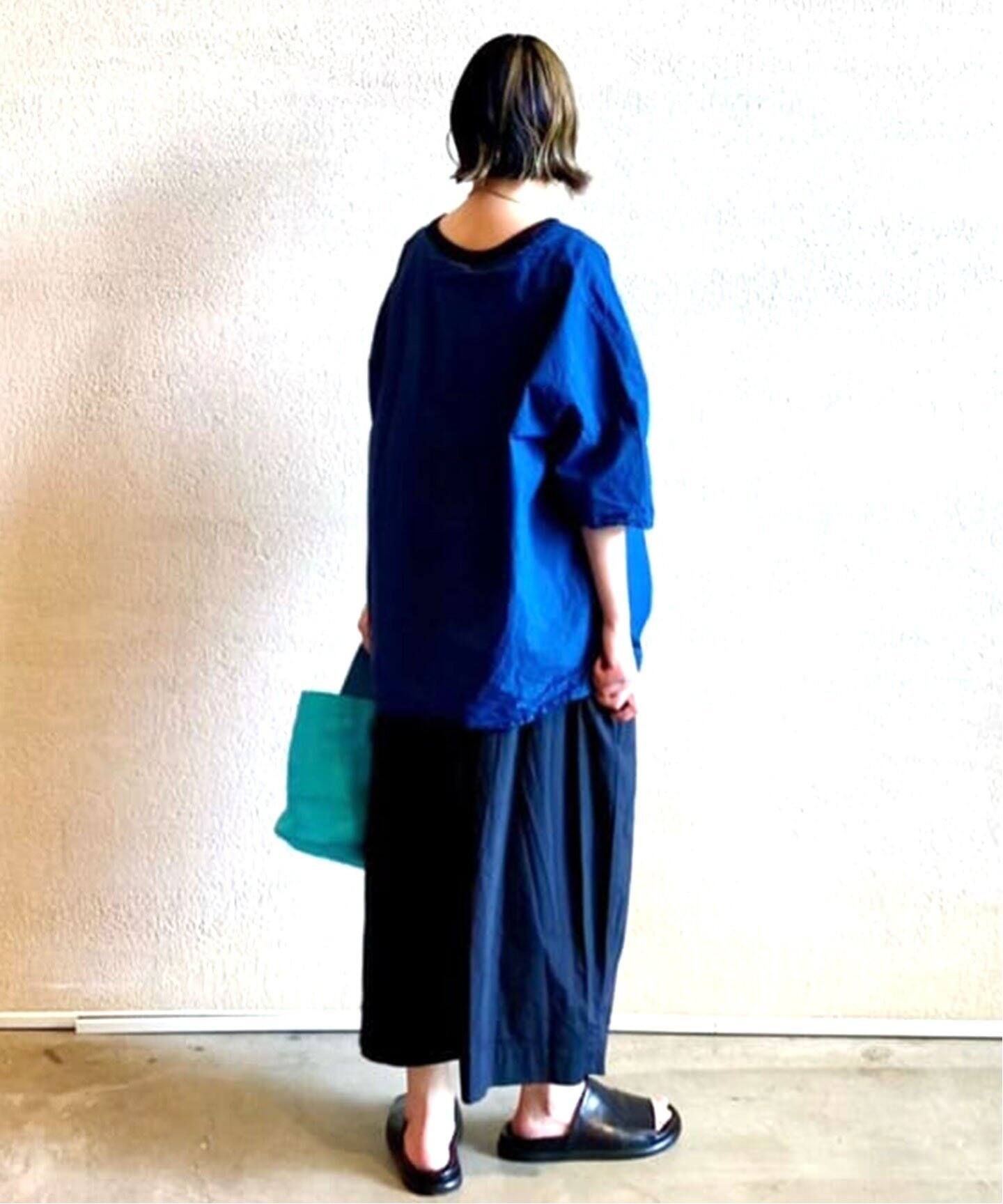 MANUELLE GUIBAL /マニュエルギバル】 SHORT OVERSIZED（その他パンツ 