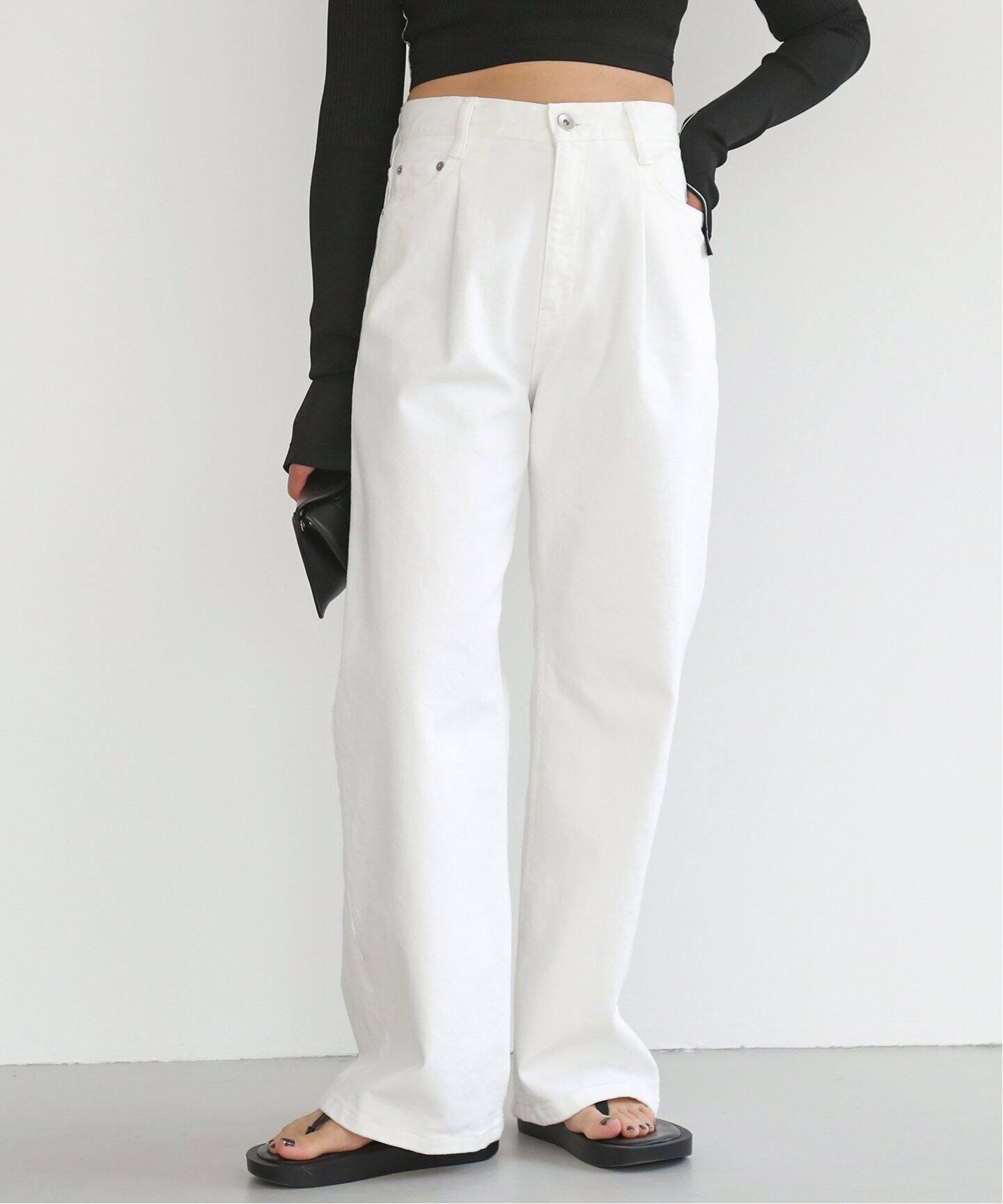 ホワイト タックバギーデニム（デニムパンツ・ジーンズ）｜Deuxieme  