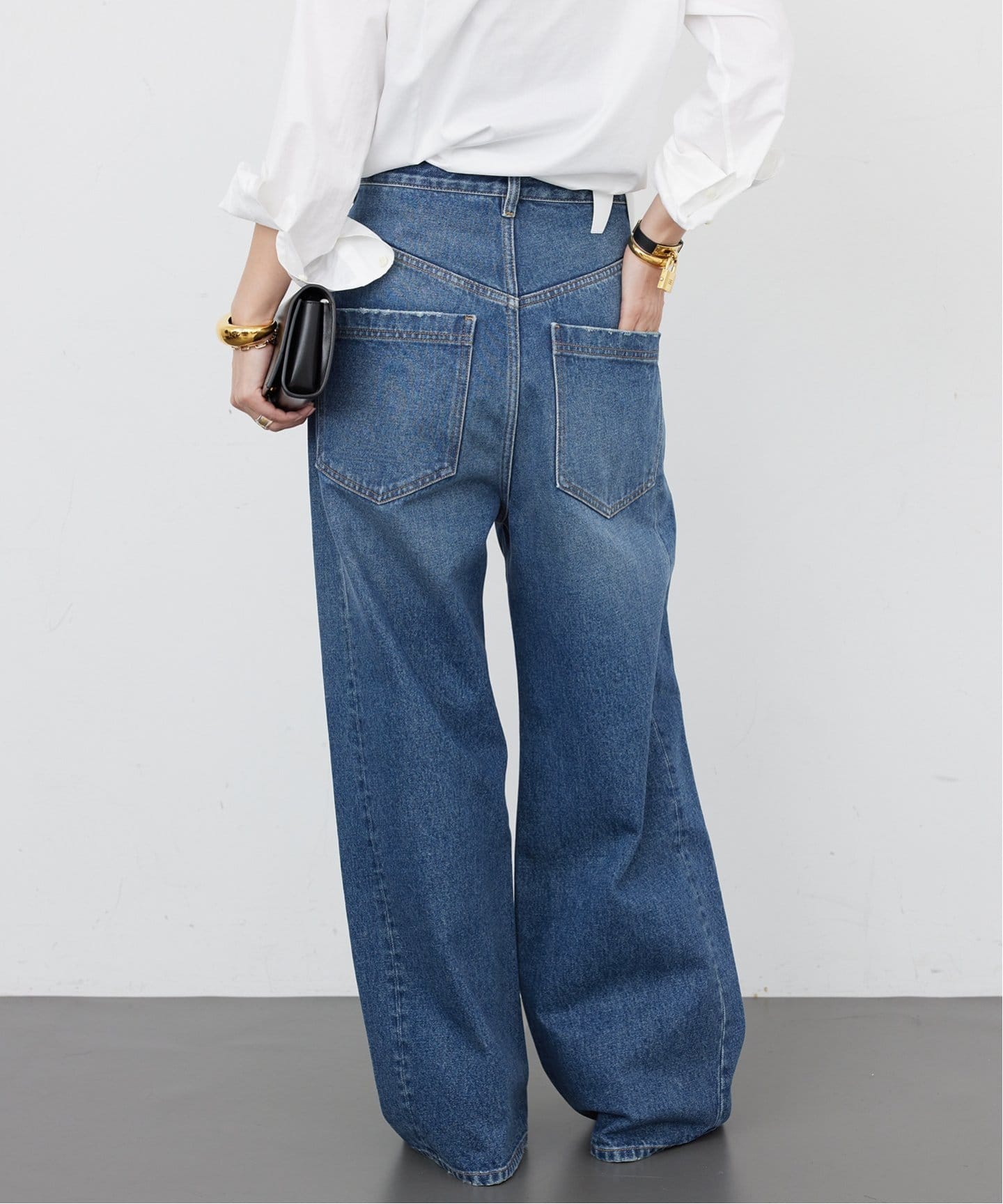 【DARKPARK】INES MEDIUM WASH デニム 26 DARKPARK/ダークパーク】INES MEDIUM WASH デニム（デニムパンツ