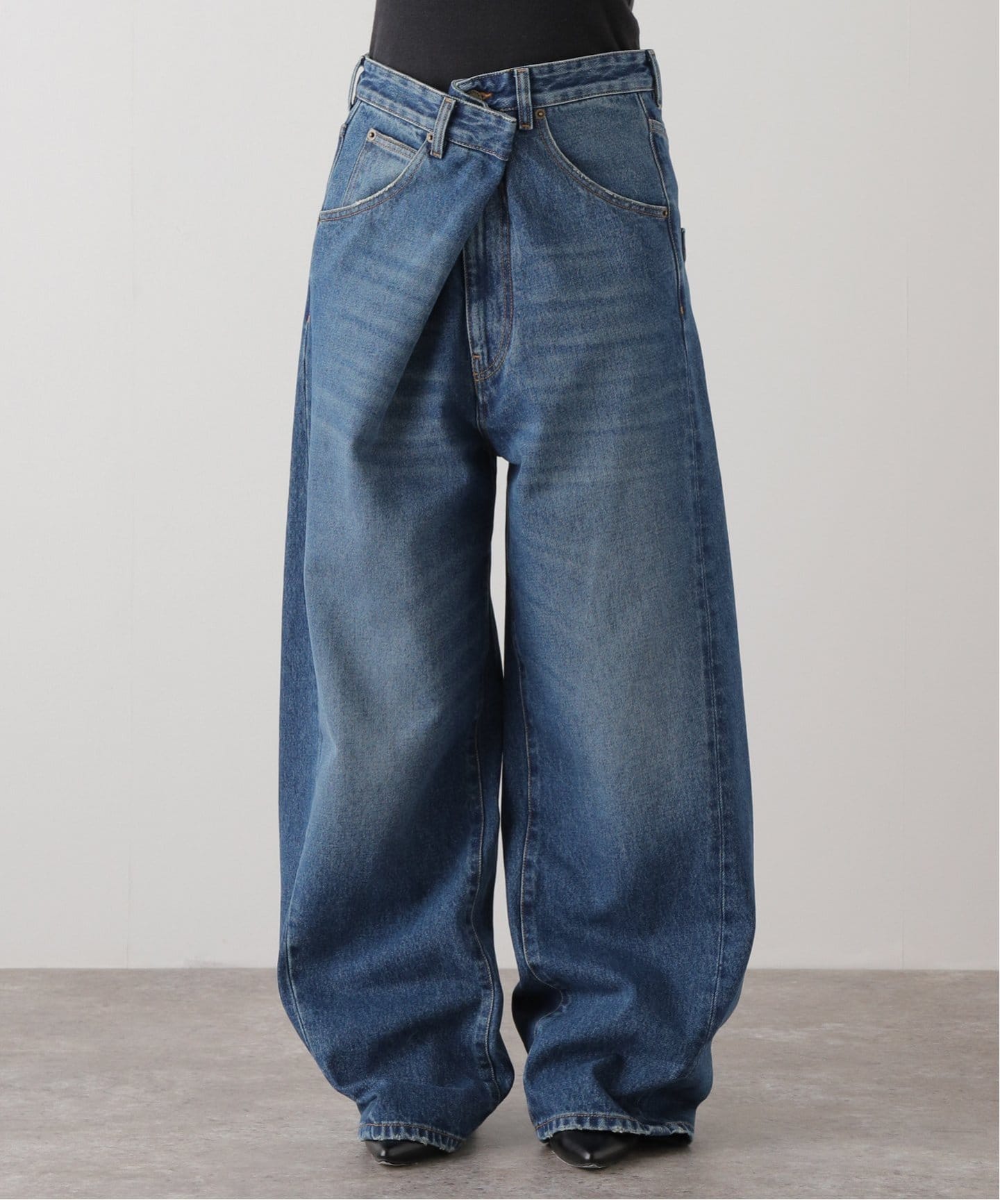 DARKPARKダークパーク INES MEDIUM WASH デニム 26 DARKPARK/ダークパーク】INES MEDIUM WASH デニム（デニムパンツ