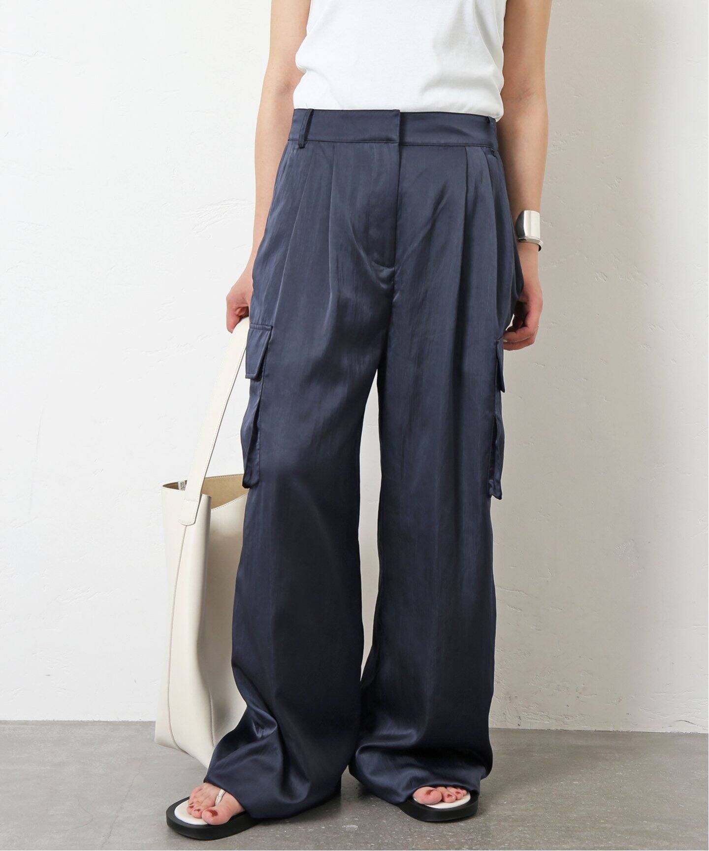 Tibi/ティビ】 SHINY NYLON カーゴパンツ（カーゴパンツ）｜Deuxieme  