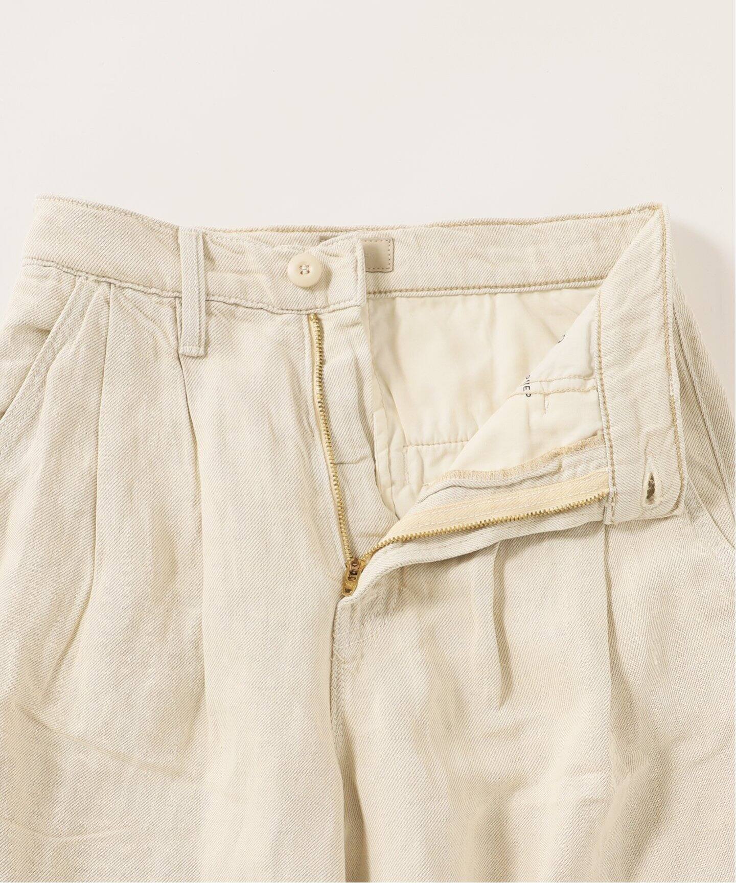 MOTHER/マザー】HIGH WAISTED WHITE パンツ（その他パンツ）｜MUSE de  