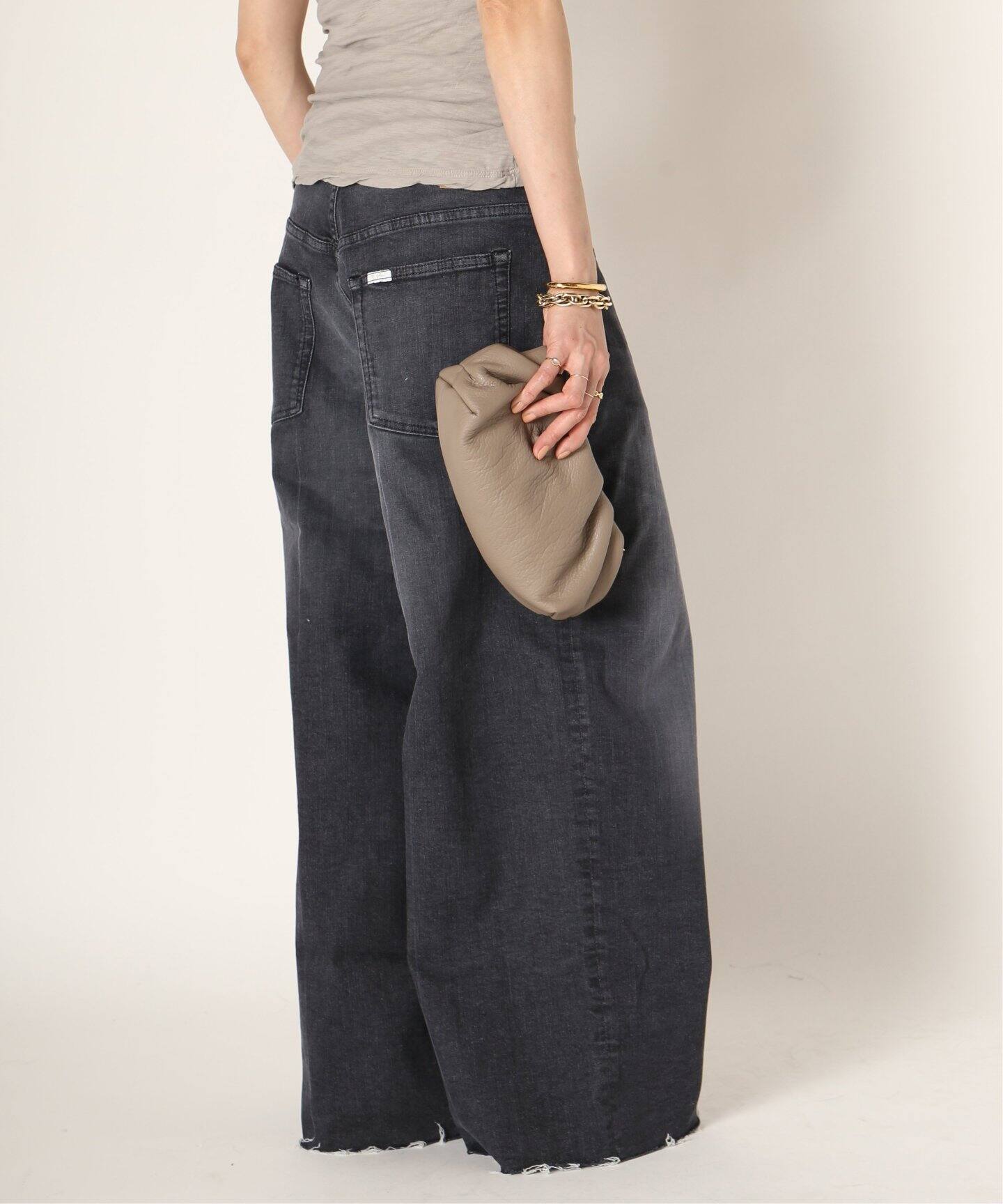 SURT/サート】GREY SURPER バギー（デニムパンツ・ジーンズ）｜MUSE de  