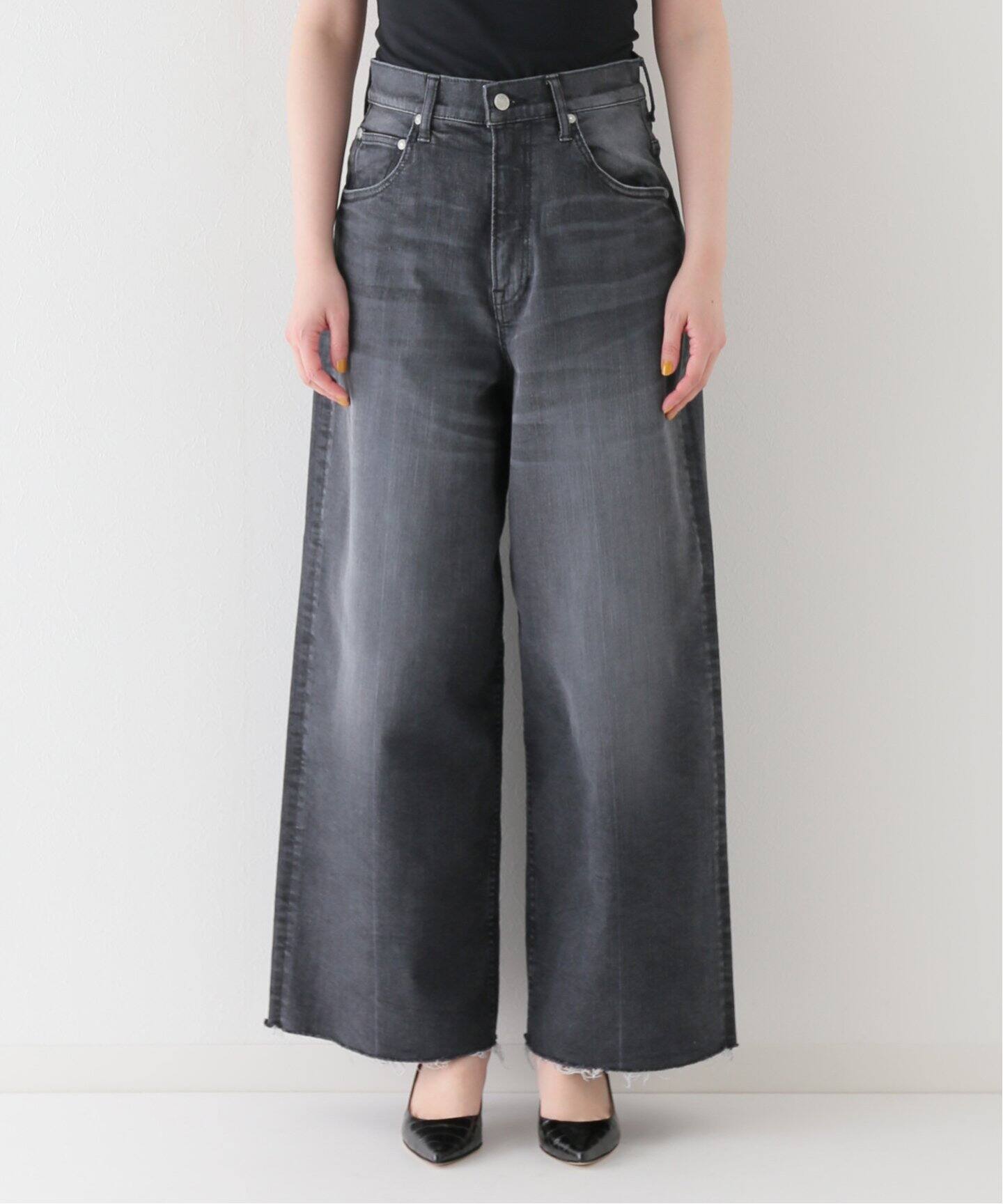SURT/サート】GREY SURPER バギー（デニムパンツ・ジーンズ）｜MUSE de  