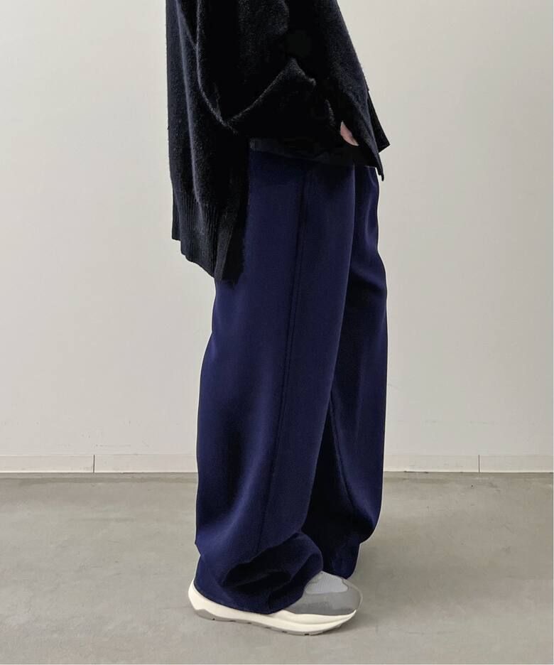 EASY WIDE PANTS（スラックス）｜L