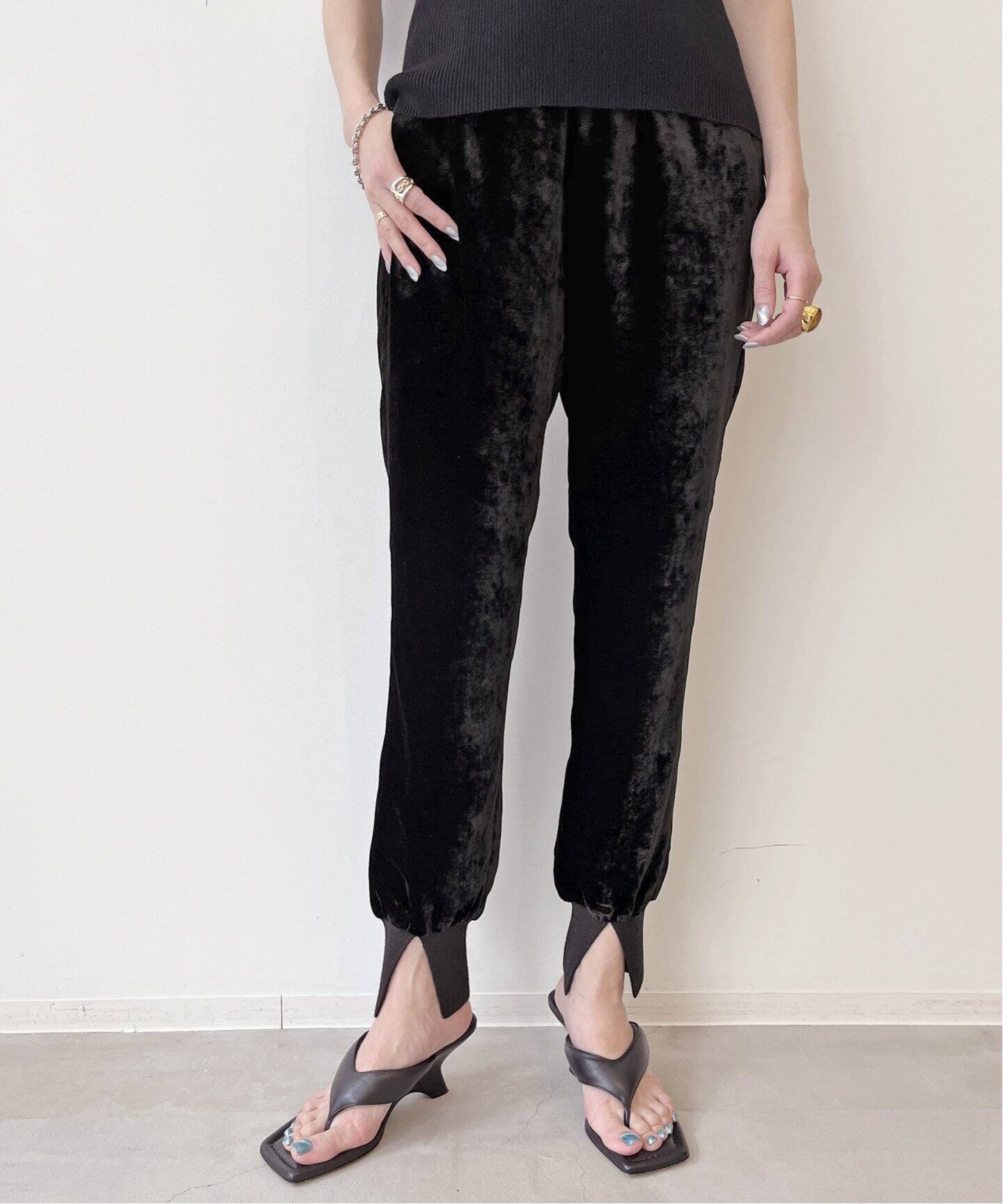 Velor Rib Pants（スラックス）｜L