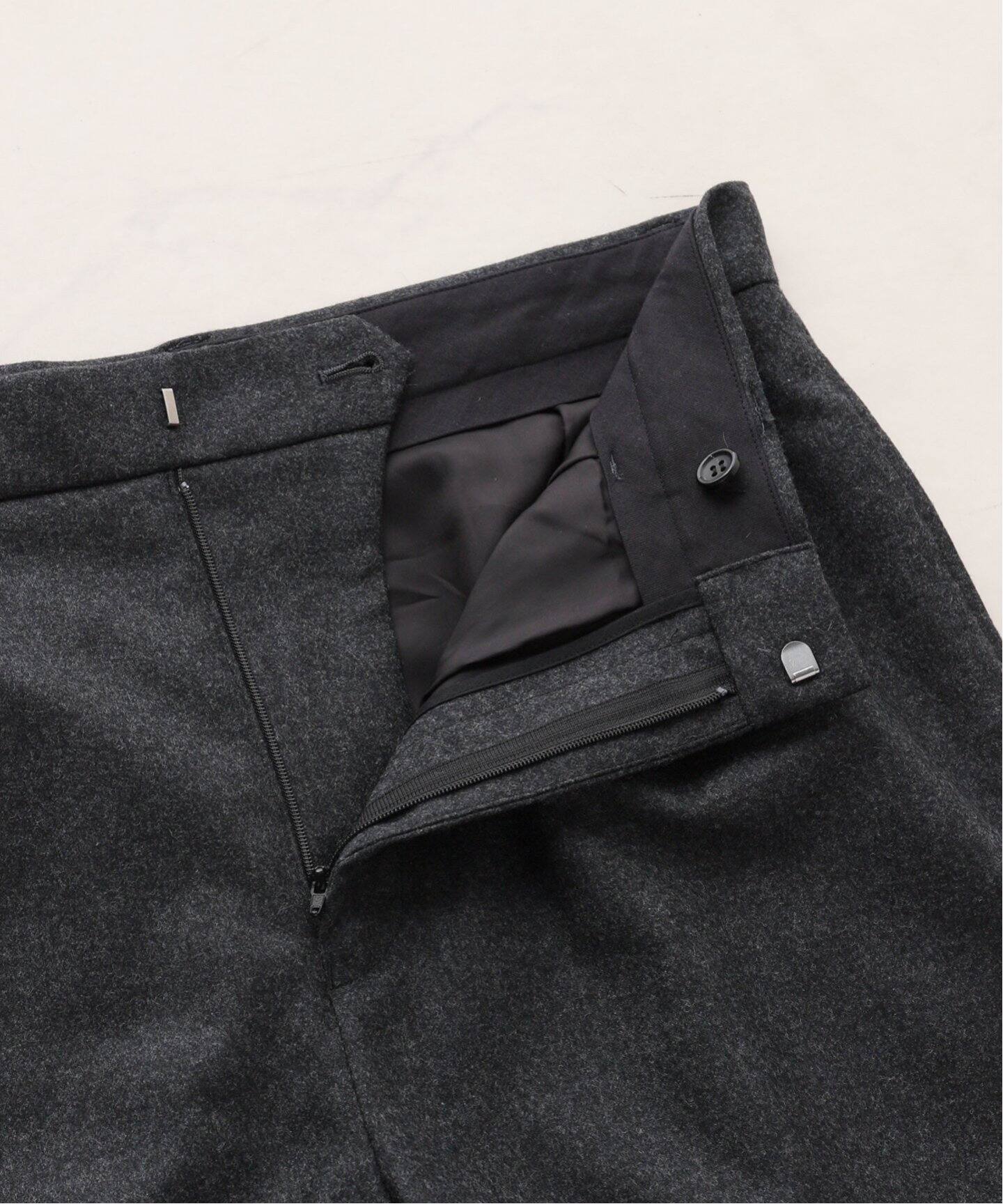 FLANNEL CURVY PANTS（その他パンツ）｜L